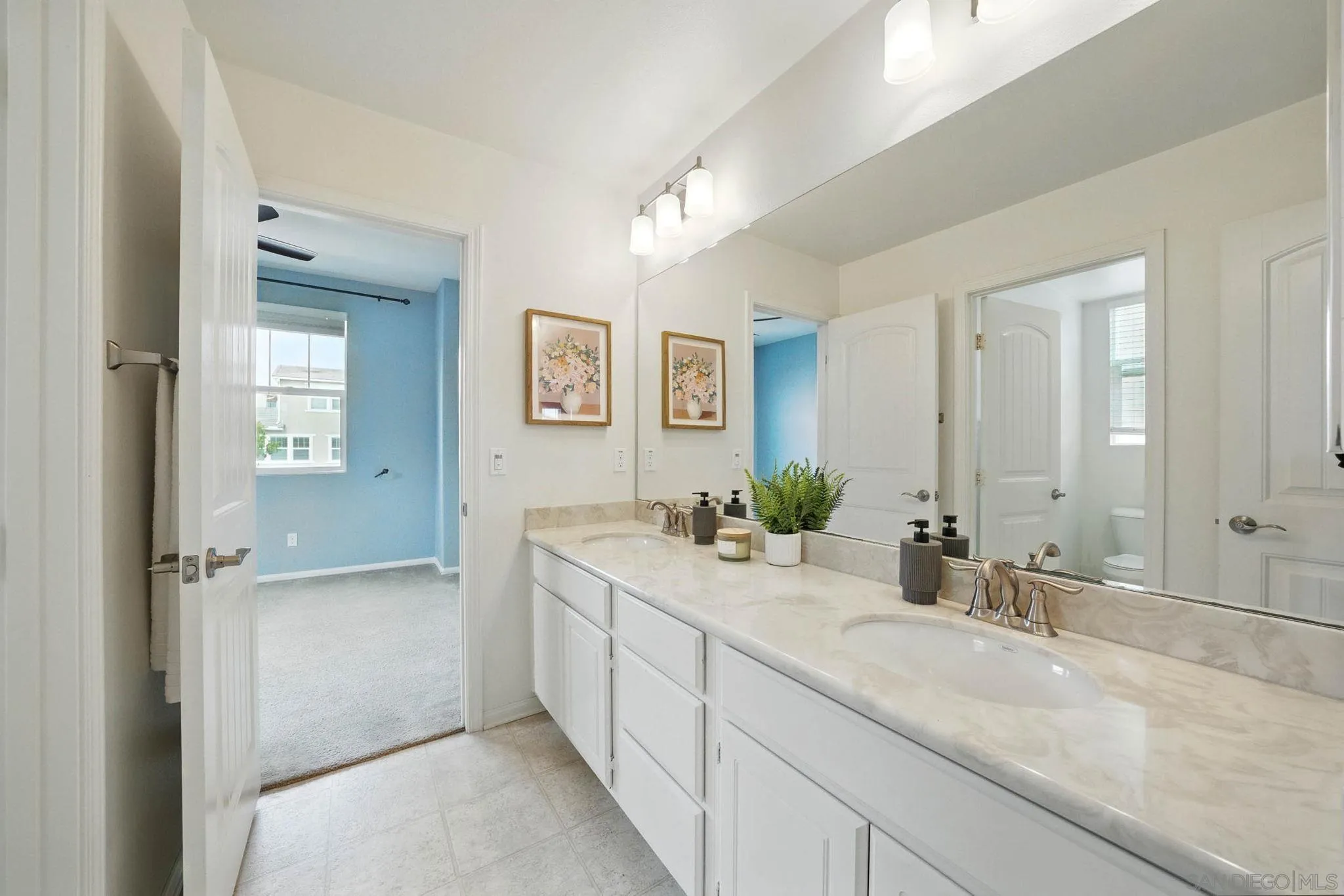 https://cdn.realtyfeed.com/cdn/127/250030606/3bef091f2bb2c4ea8dcdf0aae4f11461.webp