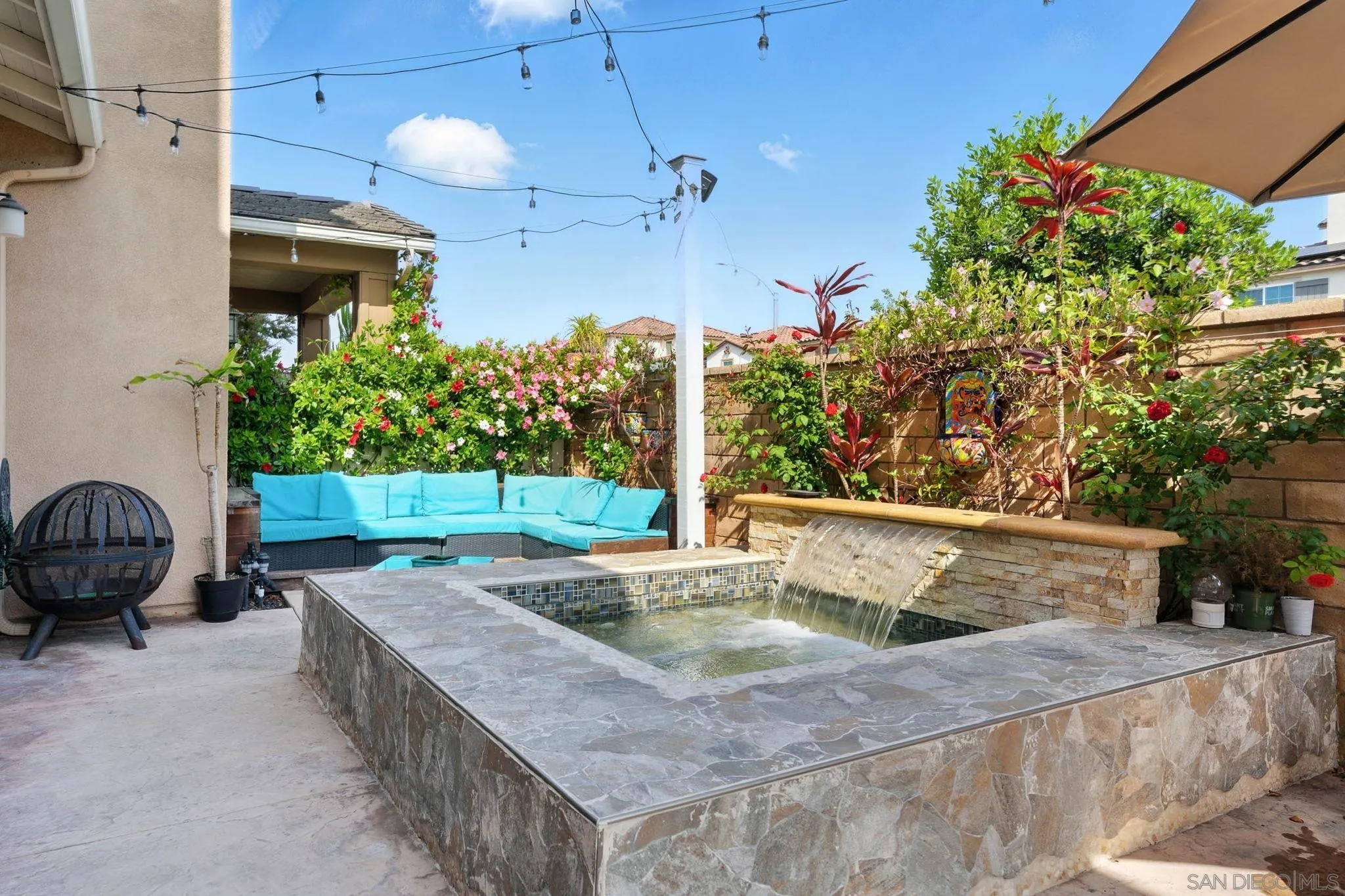 https://cdn.realtyfeed.com/cdn/127/250030606/447030427a58a7e371fe9a54ac5c5dd2.webp