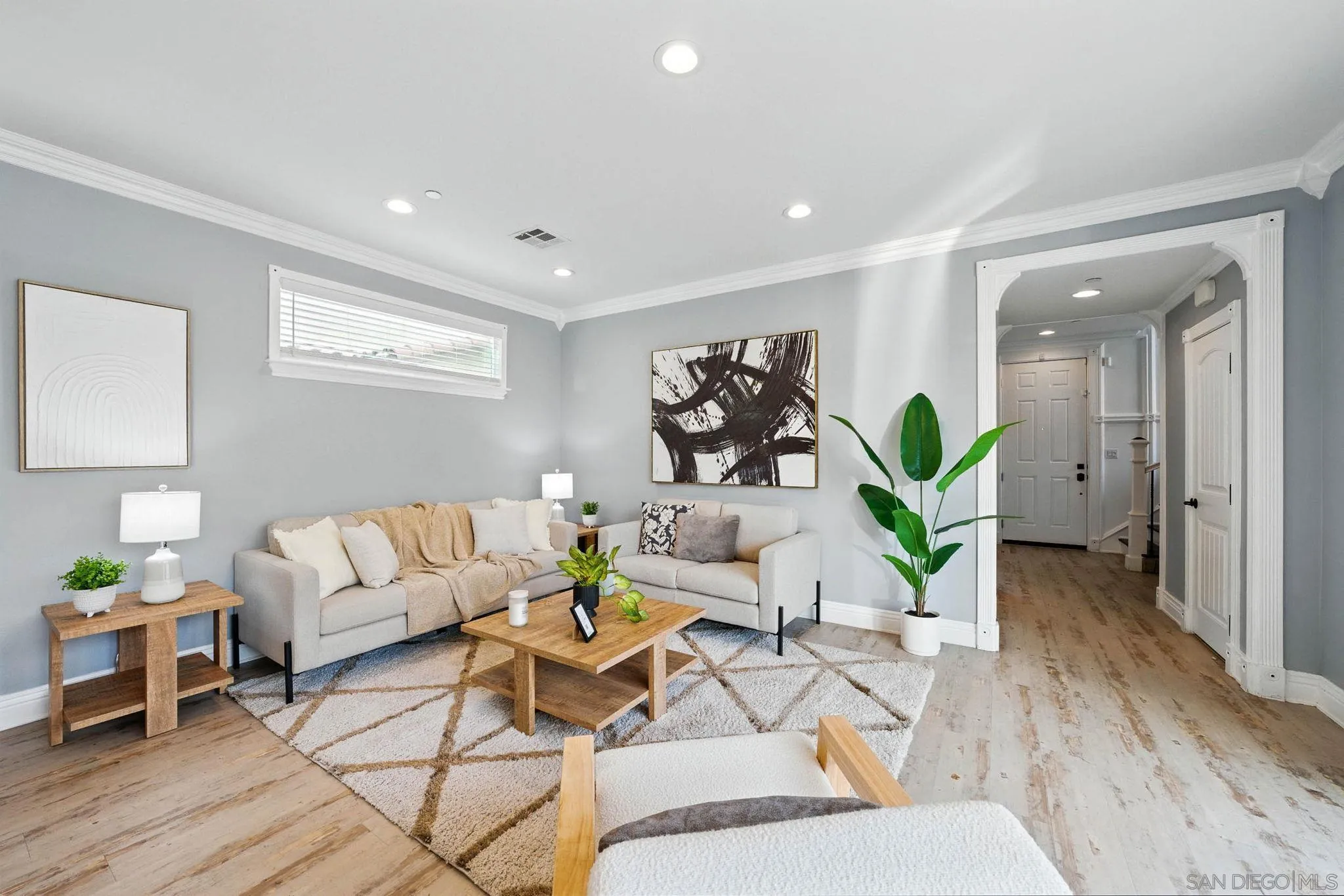 https://cdn.realtyfeed.com/cdn/127/250030606/7a2fec47036de0a6fbc227c519c14140.webp