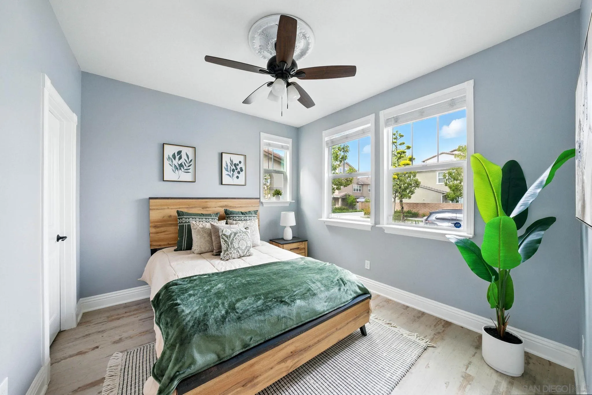 https://cdn.realtyfeed.com/cdn/127/250030606/99f1ef7829b113734575fddbef7c8fb0.webp