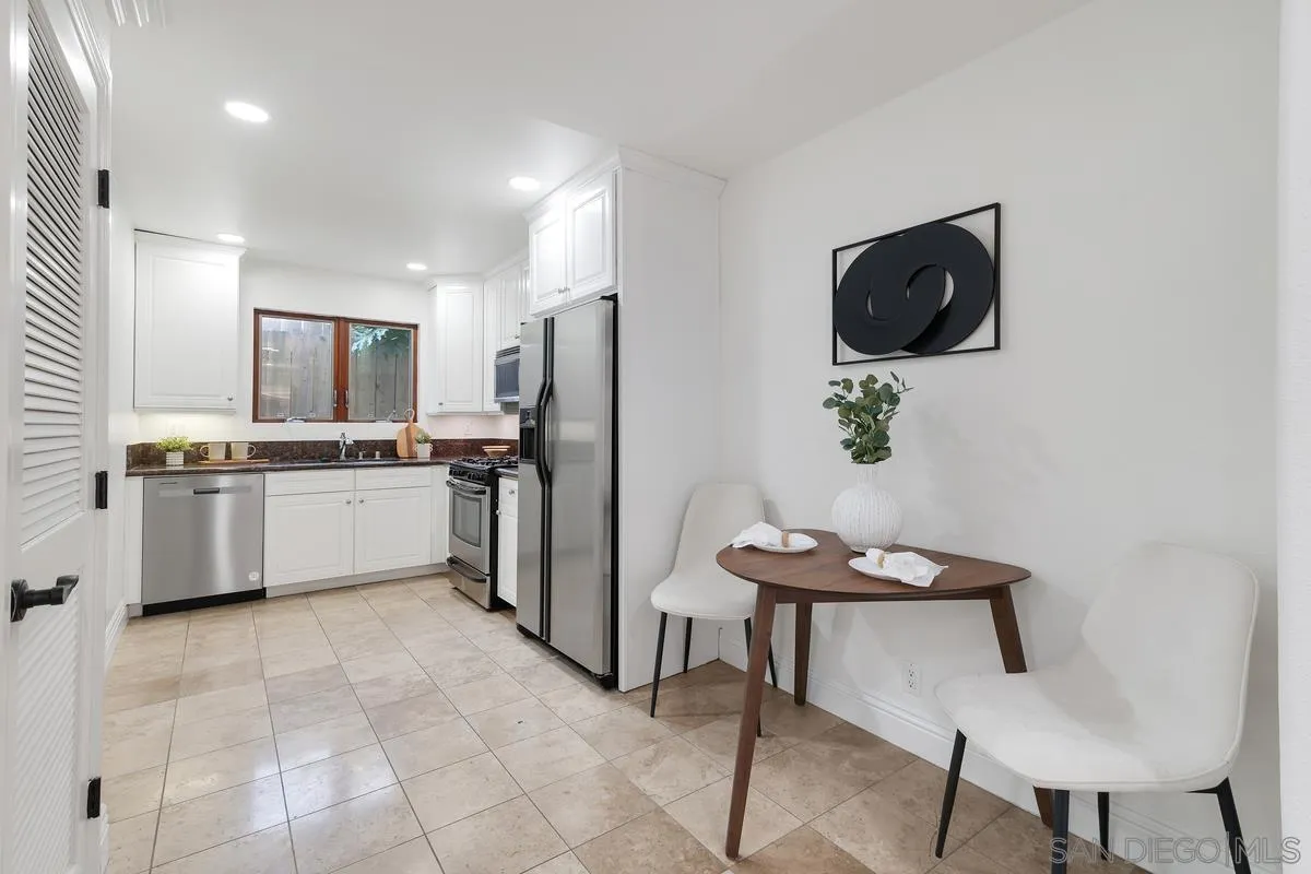 https://cdn.realtyfeed.com/cdn/127/250030626/3d5b23253e92132af489dc93c9526708.webp