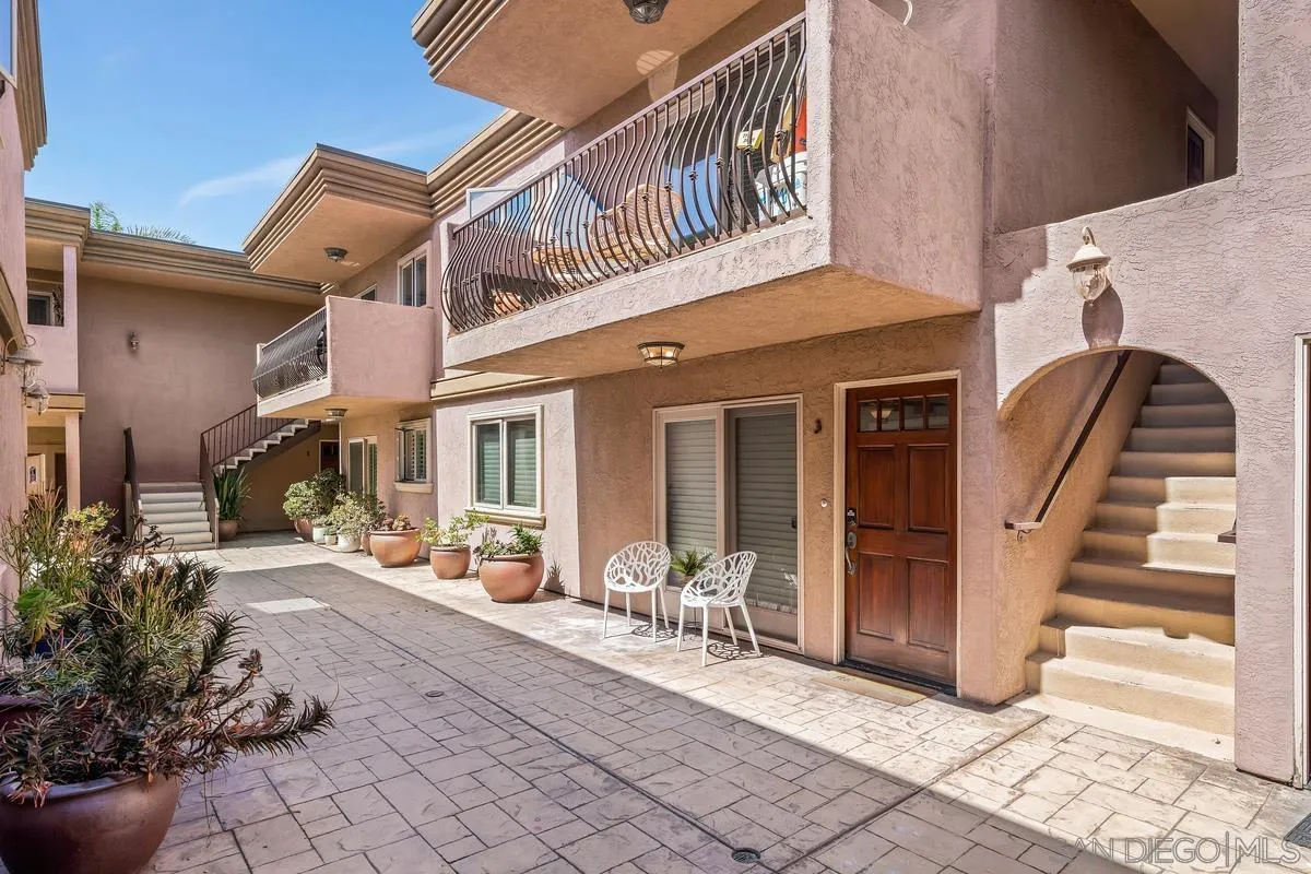 https://cdn.realtyfeed.com/cdn/127/250030626/7d14ec5f3e703f3fb458db793d57dd1a.webp