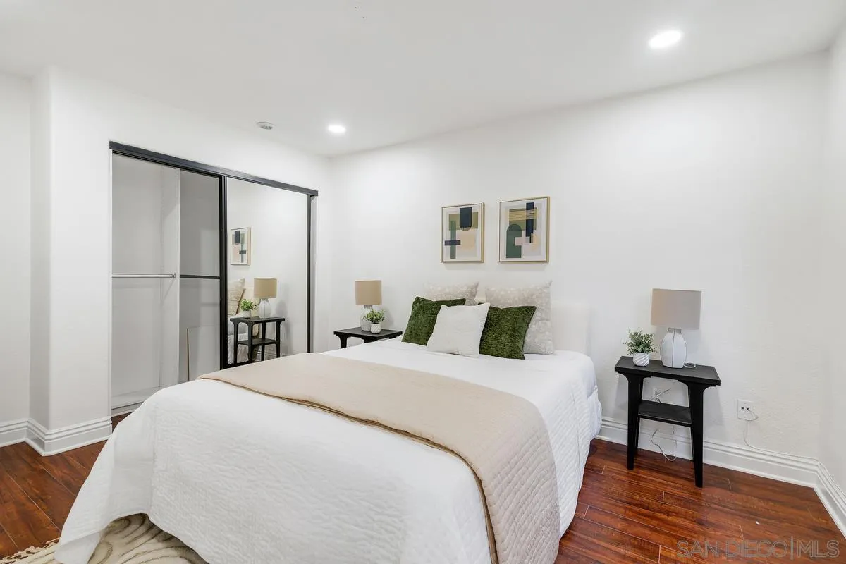 https://cdn.realtyfeed.com/cdn/127/250030626/c164cddb462f5a31ede925049d88f48e.webp