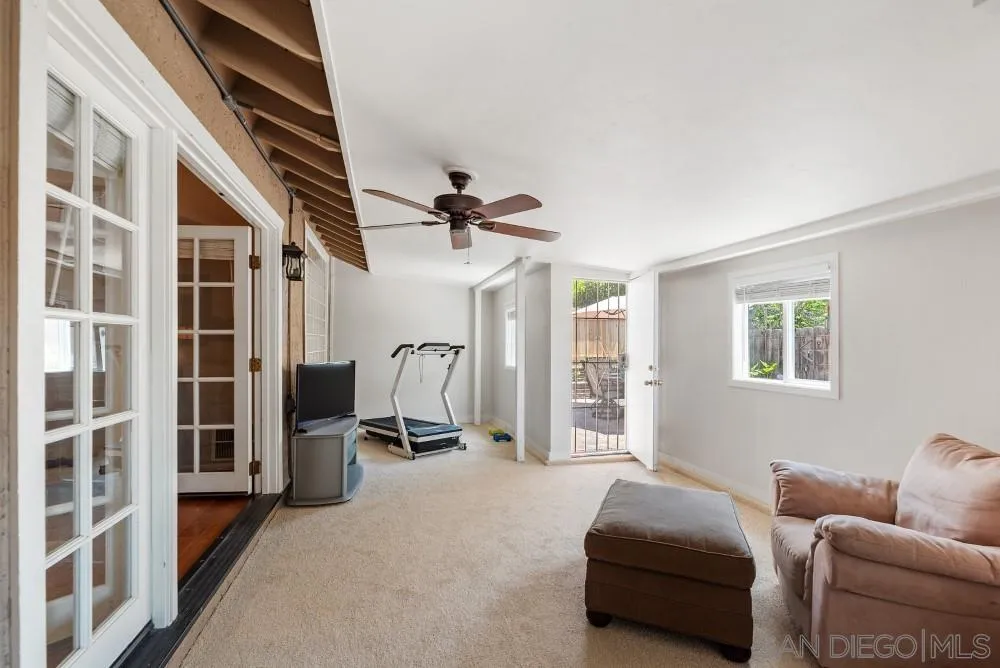 https://cdn.realtyfeed.com/cdn/127/250030629/8a9cc19080d9af45aad946b266b2cf1e.webp
