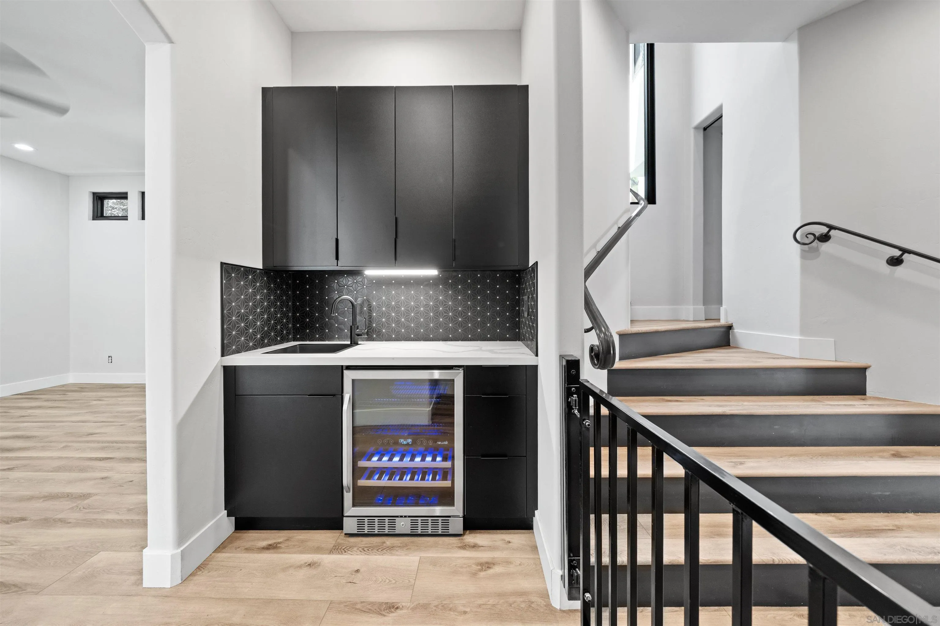 https://cdn.realtyfeed.com/cdn/127/250030638/0e68e25f5e5c65c1a2fcc53775b80b7e.webp