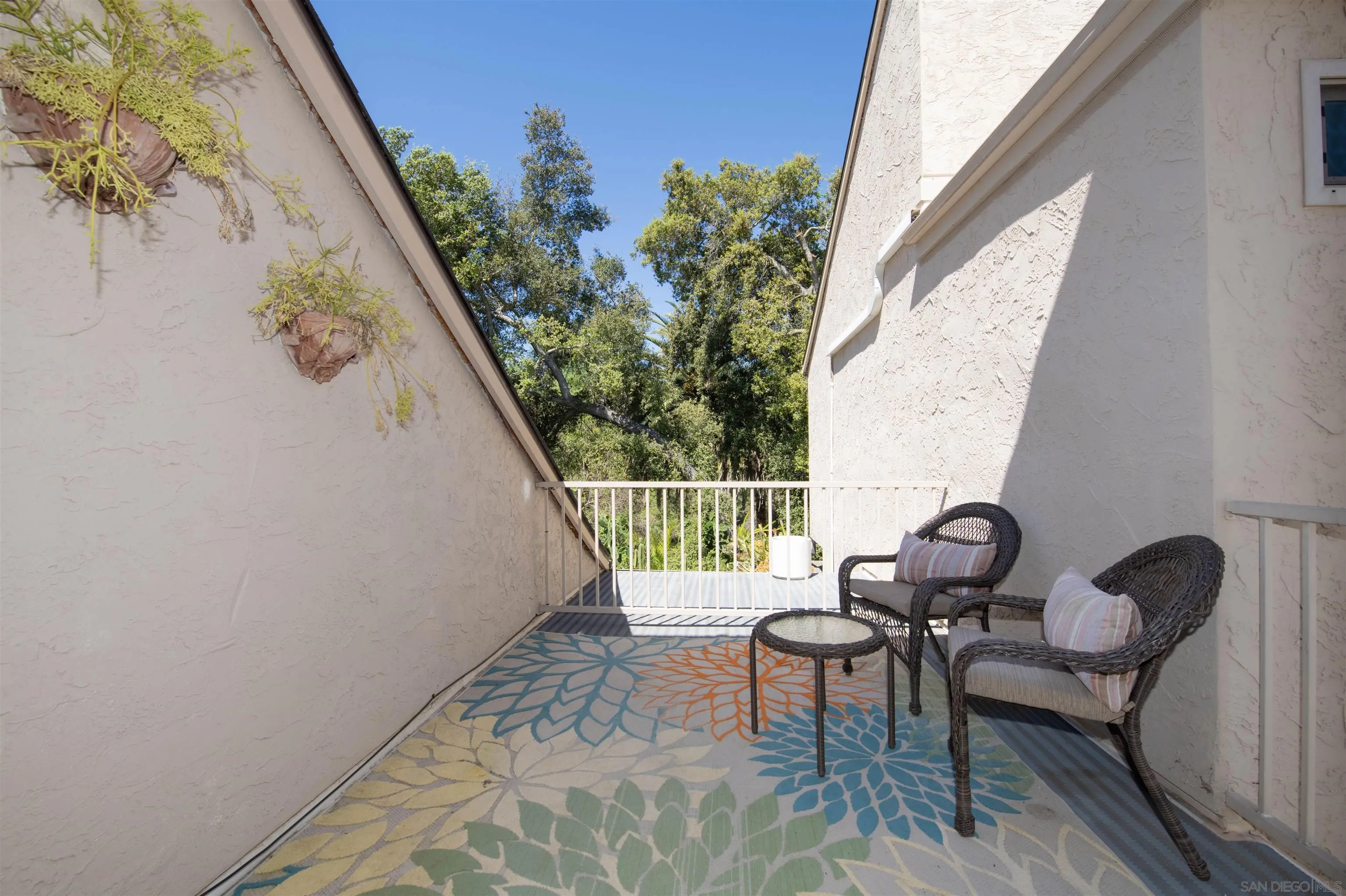 Photo #5: 250030646 Listing 