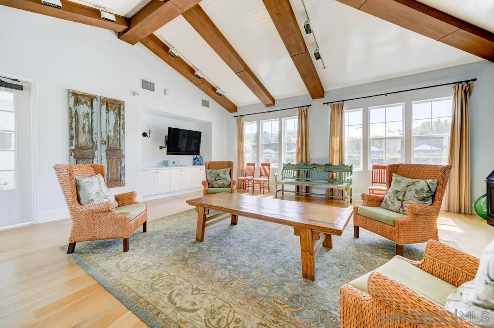 https://cdn.realtyfeed.com/cdn/127/250030651/96ae4d3d05619a4acfc6ae23c5c2666f.webp