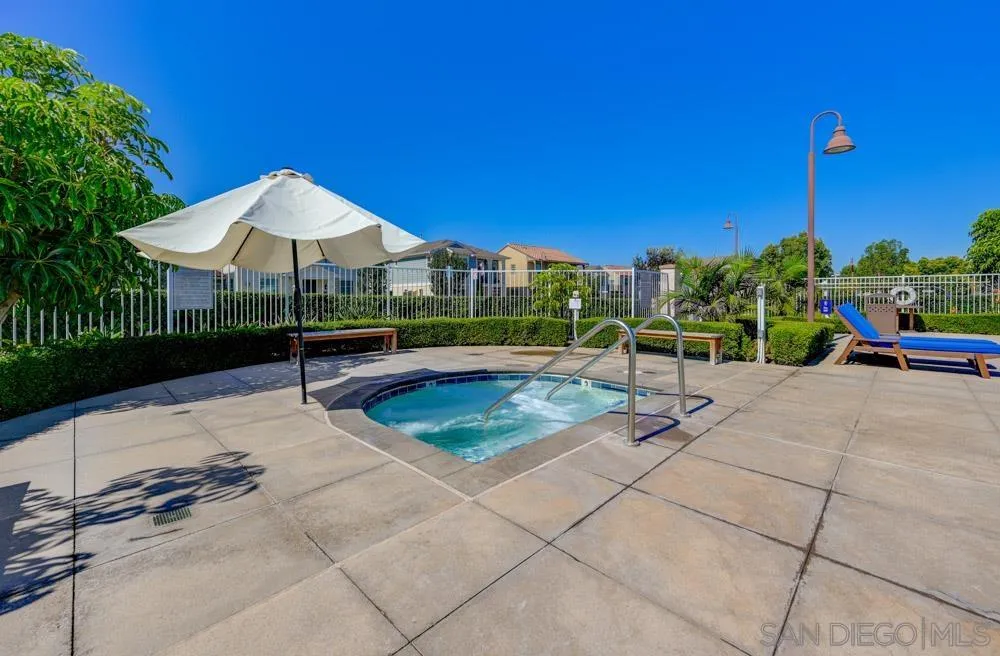 Photo #6: 250030651 Listing 
