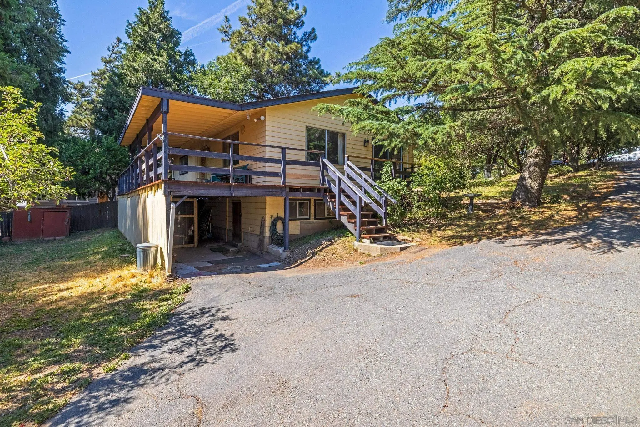 https://cdn.realtyfeed.com/cdn/127/250030667/89d5be94f88b372a43b1157a38c6d072.webp