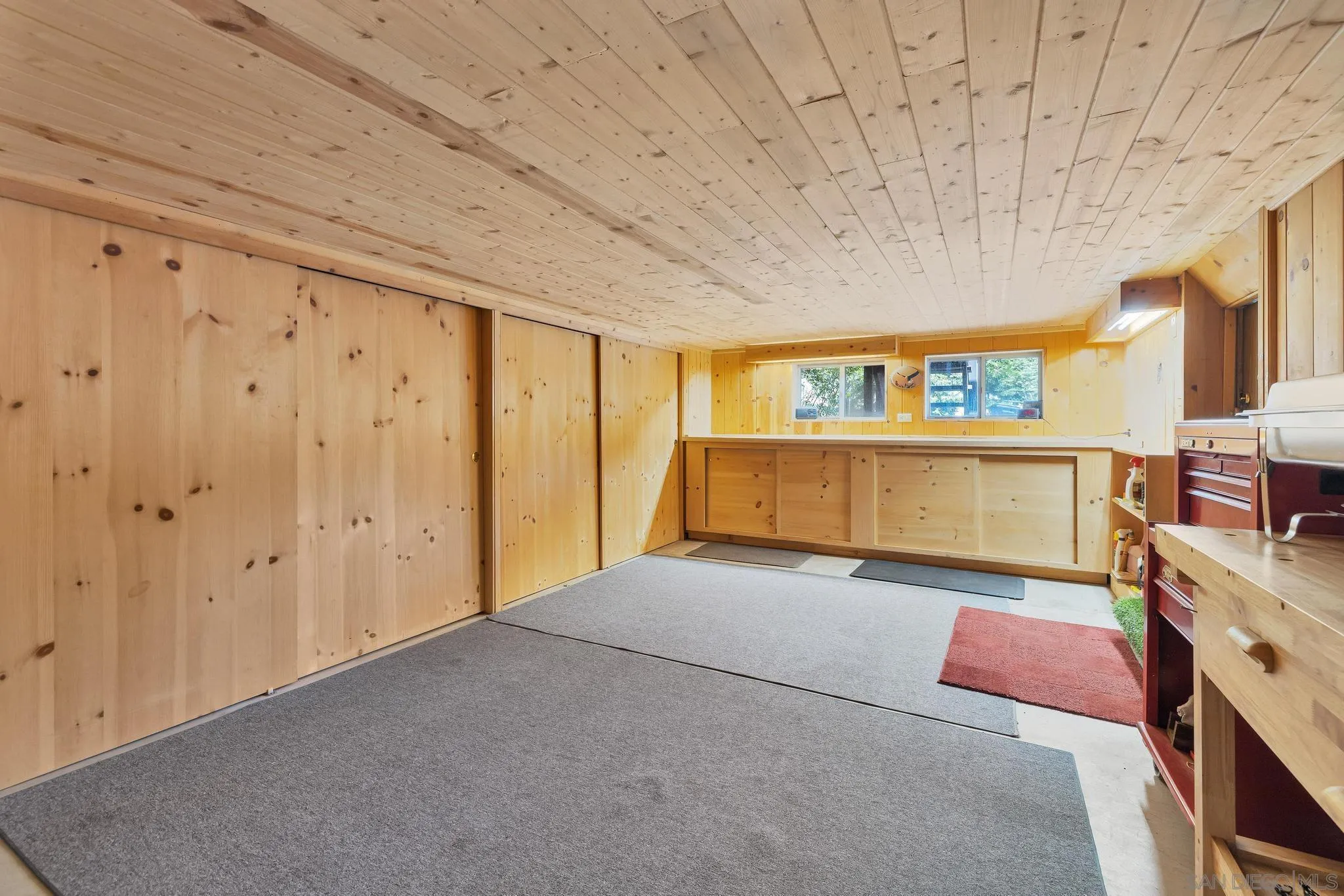 https://cdn.realtyfeed.com/cdn/127/250030667/8afe3d3519aa096aff223479766ca62d.webp