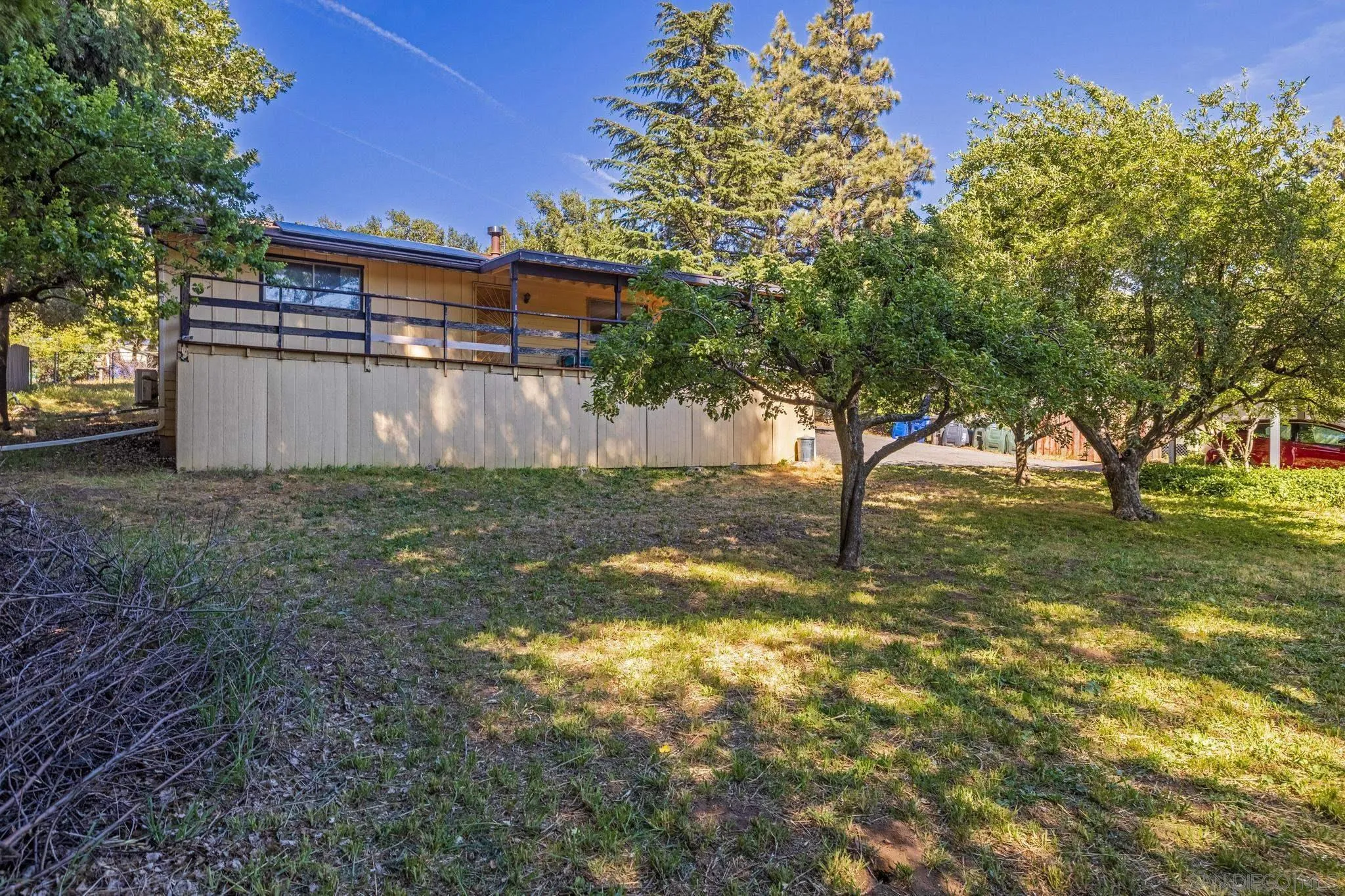 https://cdn.realtyfeed.com/cdn/127/250030667/b014b38082e35d4d8f30185bffbf6656.webp