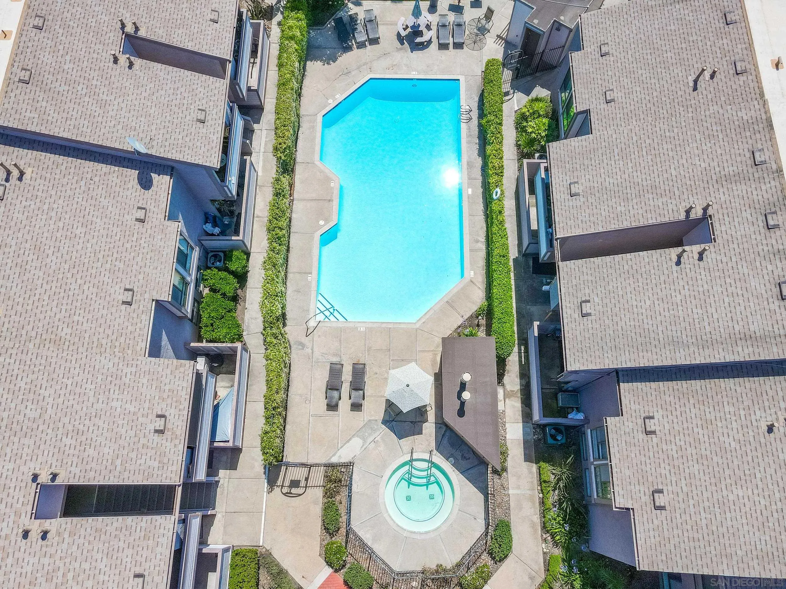 https://cdn.realtyfeed.com/cdn/127/250030670/1b2453479e6c7482efd5f00052736949.webp