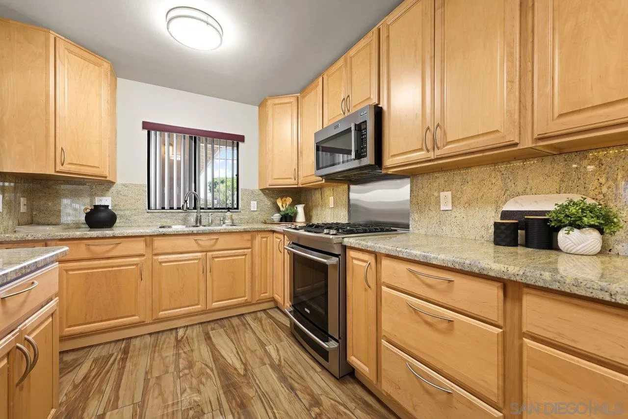 https://cdn.realtyfeed.com/cdn/127/250030683/ac6004d2df8771b23a2f0820c46c2e02.webp