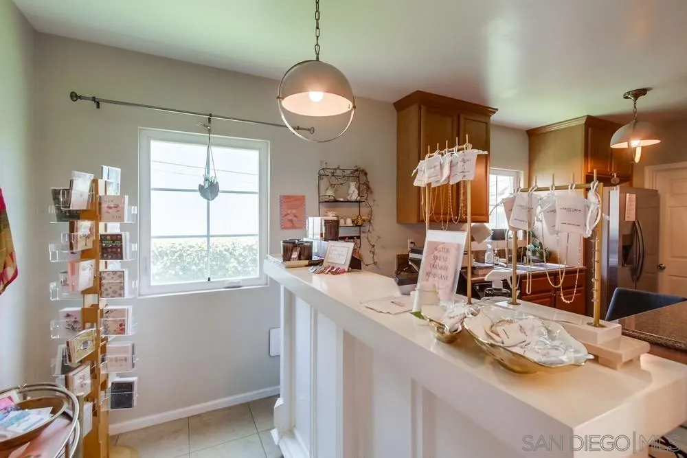 https://cdn.realtyfeed.com/cdn/127/250030713/598b5d8c770d29ce0caff3abc2a6b829.webp