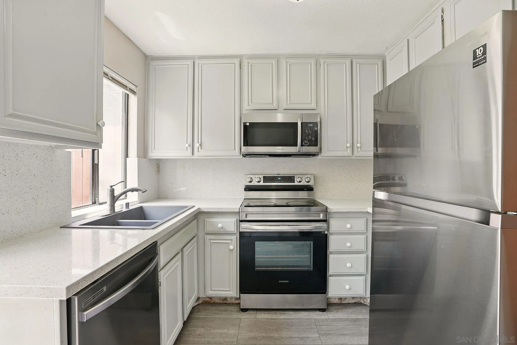 Photo #4: 250030727 Listing 