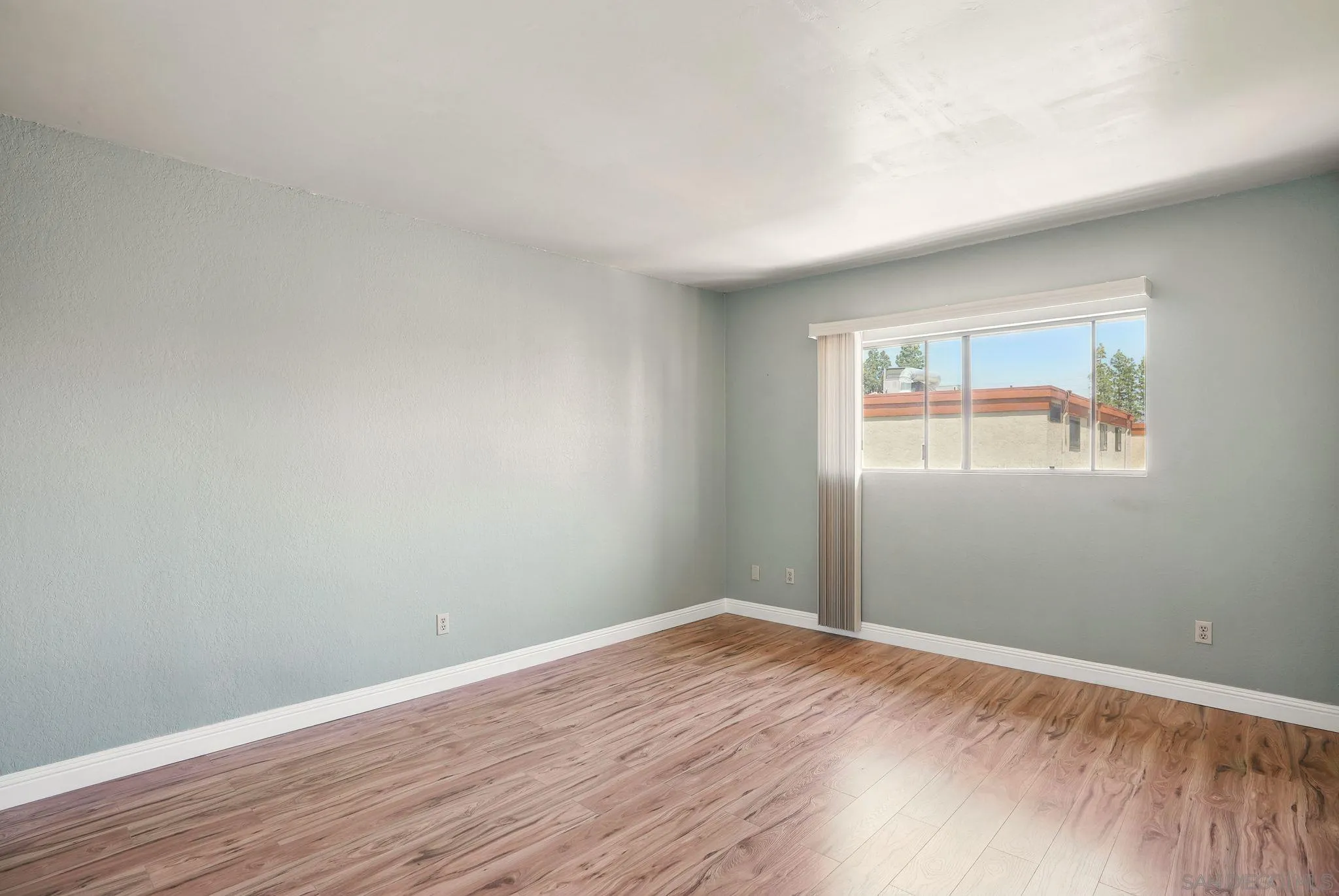 Photo #12: 250030727 Listing: Photo #12