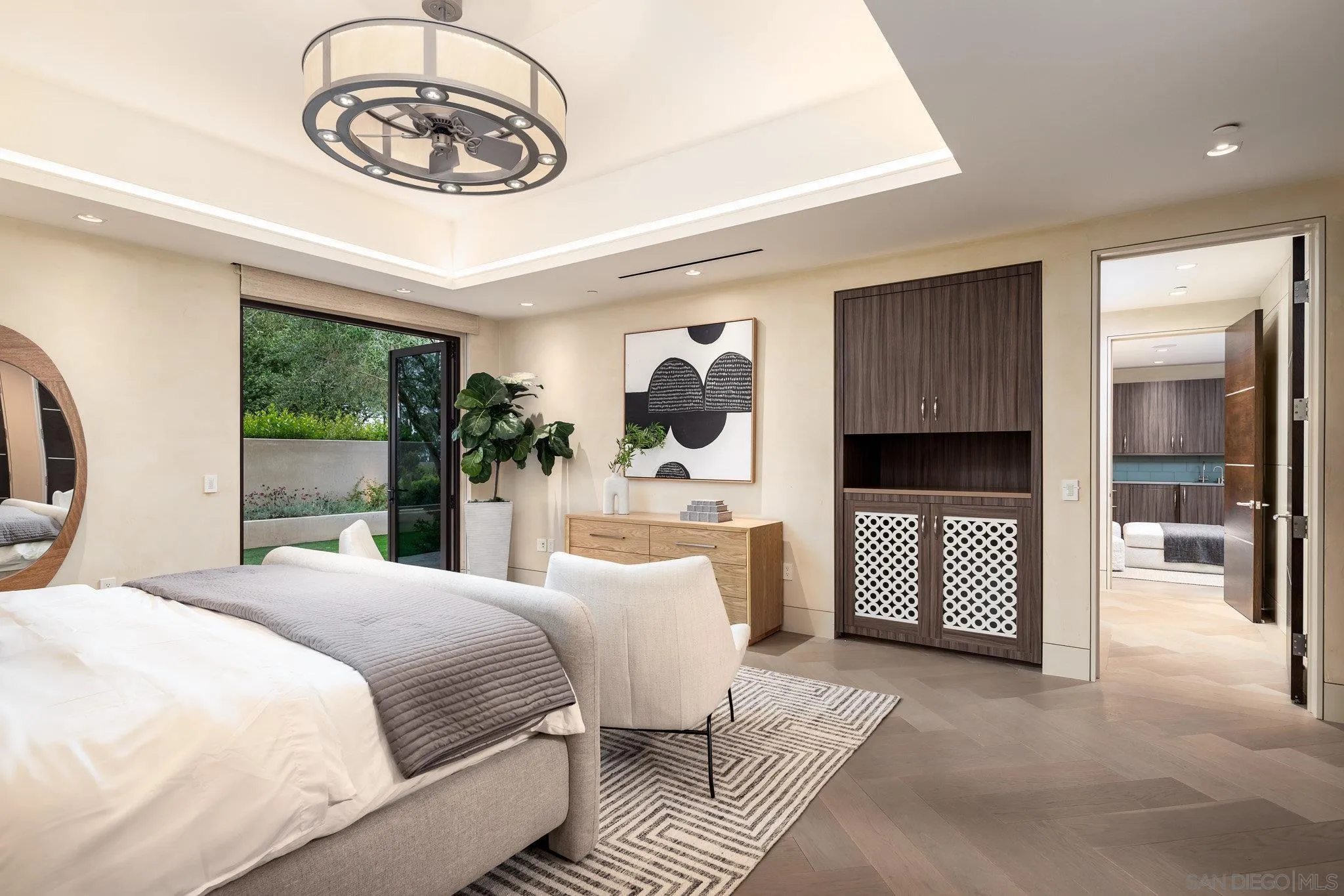 https://cdn.realtyfeed.com/cdn/127/250030732/a3bc299d3645b6c1c26475d40a1752ab.webp