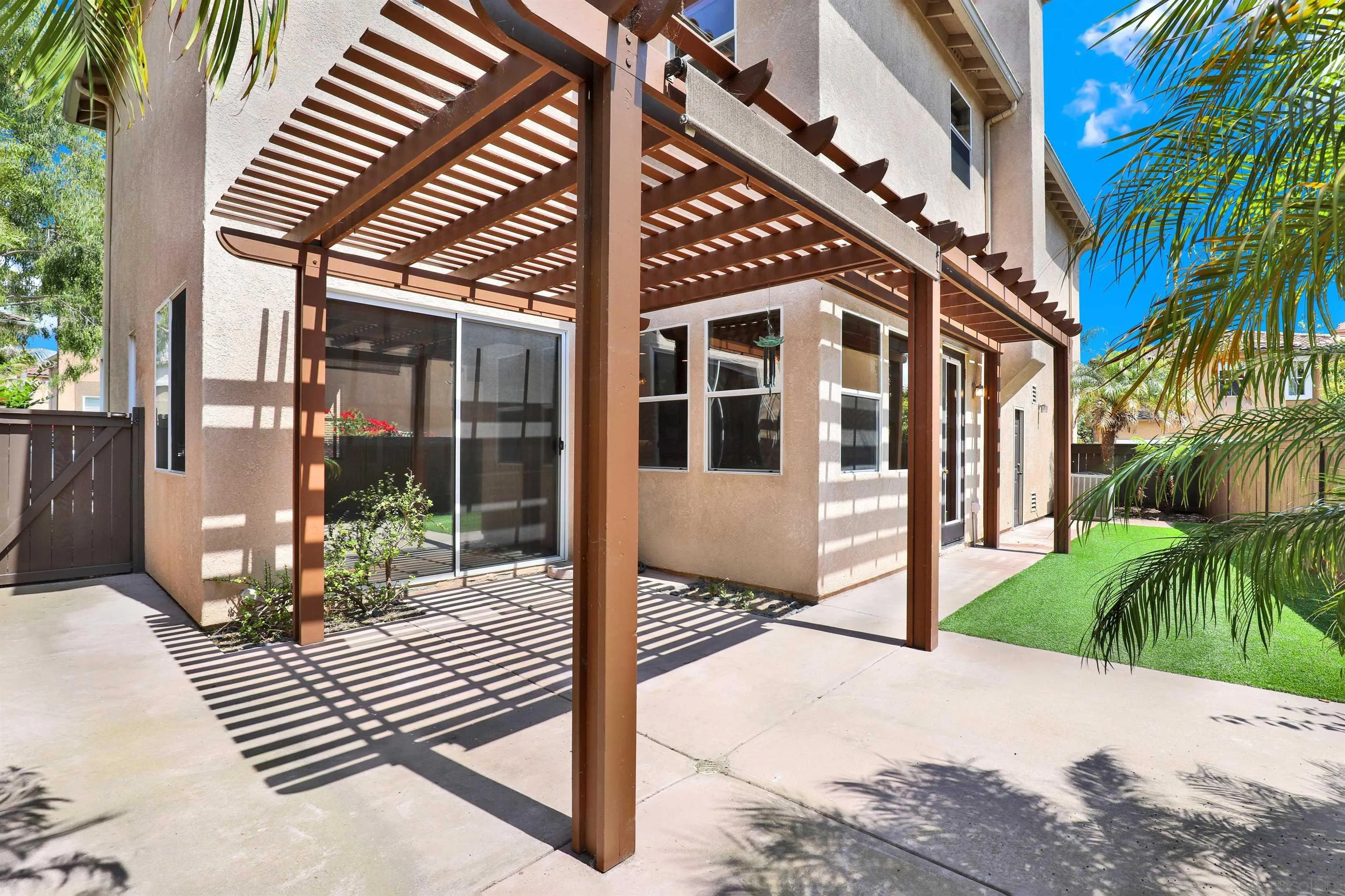 https://cdn.realtyfeed.com/cdn/127/250030750/d1e6a98d608f7de2b42854bc20135ca3.webp