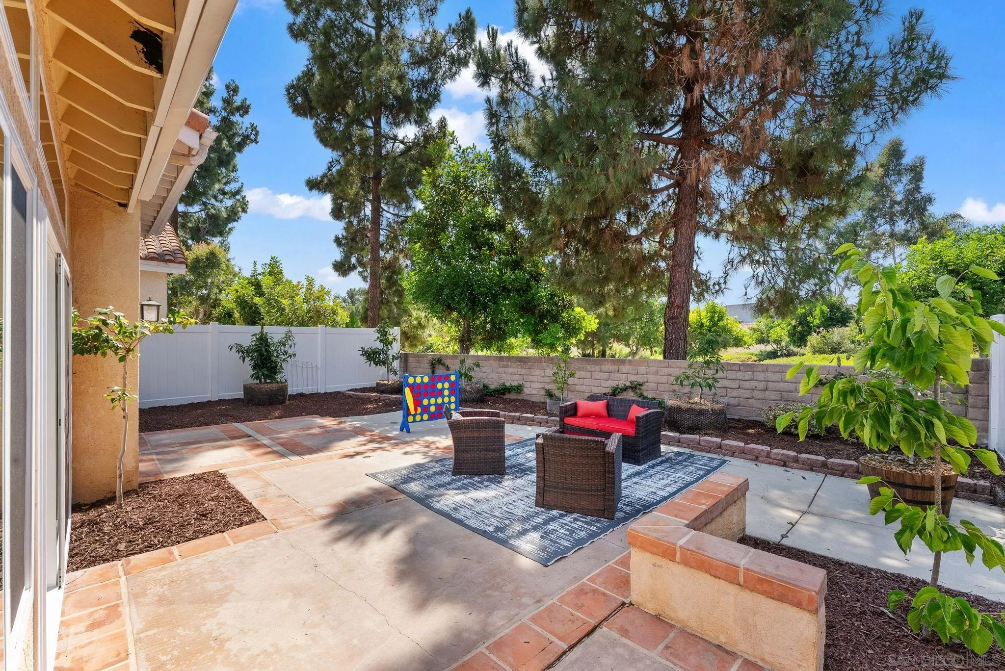 https://cdn.realtyfeed.com/cdn/127/250030767/29b3a6d0739cee4de9f3538674e80bed.webp