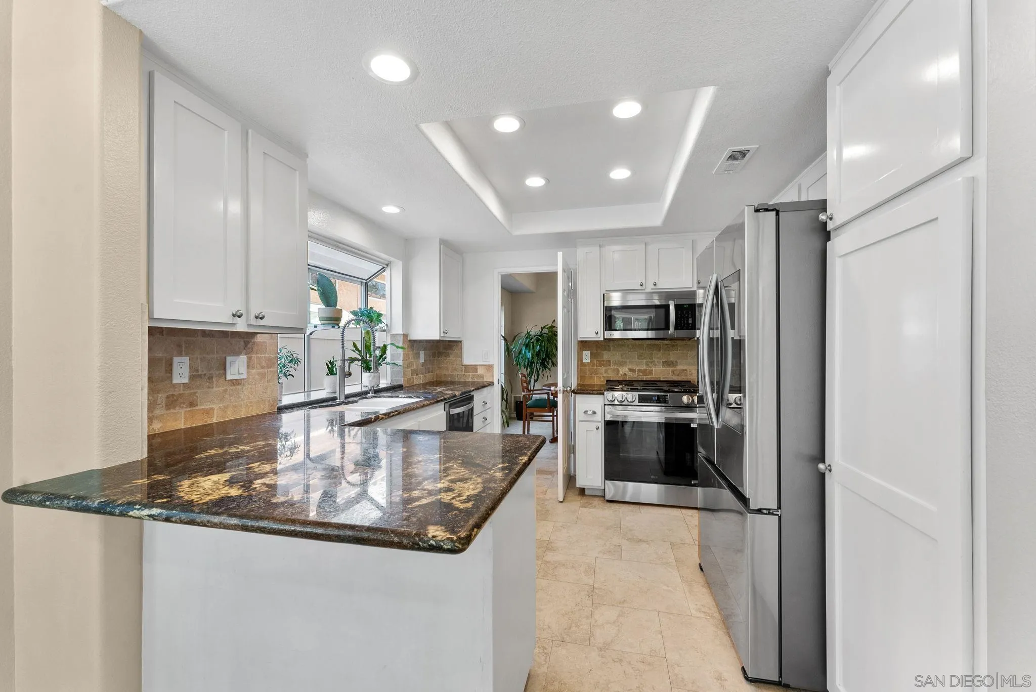 https://cdn.realtyfeed.com/cdn/127/250030767/758589f8084cb77c0a083032ad9557f1.webp