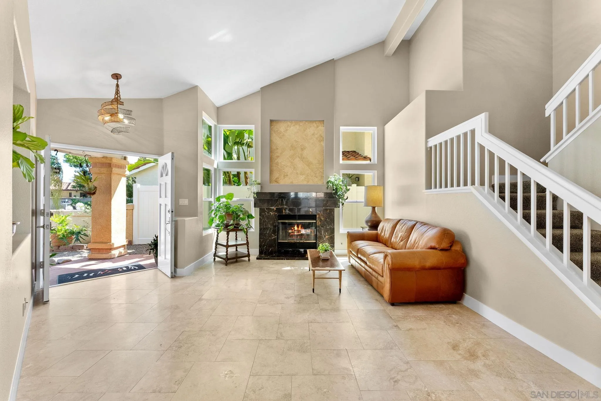 https://cdn.realtyfeed.com/cdn/127/250030767/8289e5baa8bcb86b1f920bdb4ea0ef69.webp