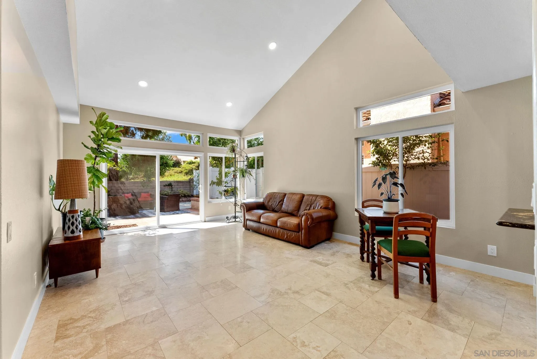 https://cdn.realtyfeed.com/cdn/127/250030767/8cf26034a3c92e2dc96ff0ba8041ad99.webp