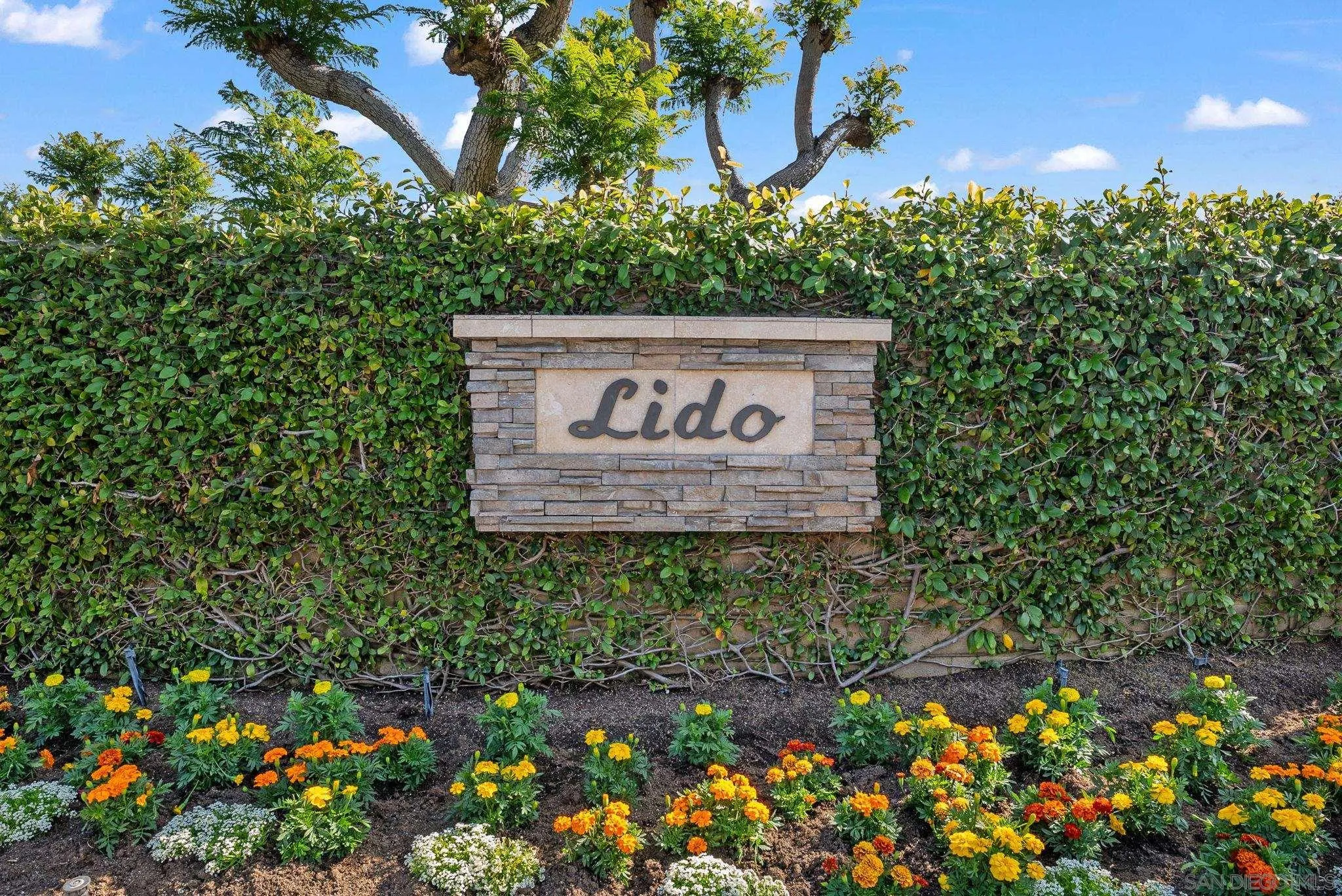 https://cdn.realtyfeed.com/cdn/127/250030767/e4bad163dd9fb3d40faf3119fe6f9763.webp