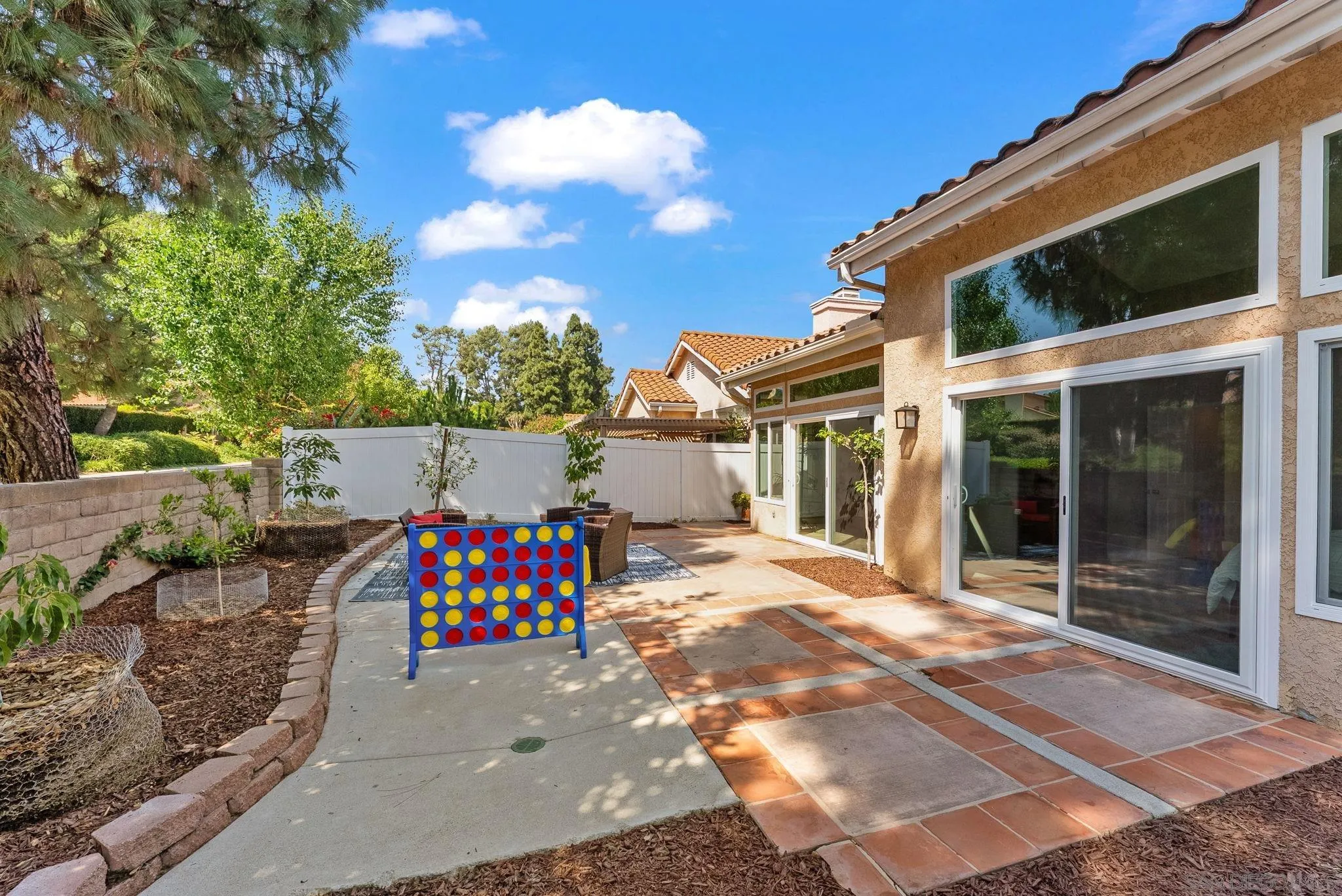 https://cdn.realtyfeed.com/cdn/127/250030767/f16eecd3bf95d9343bc4f96682c0c280.webp