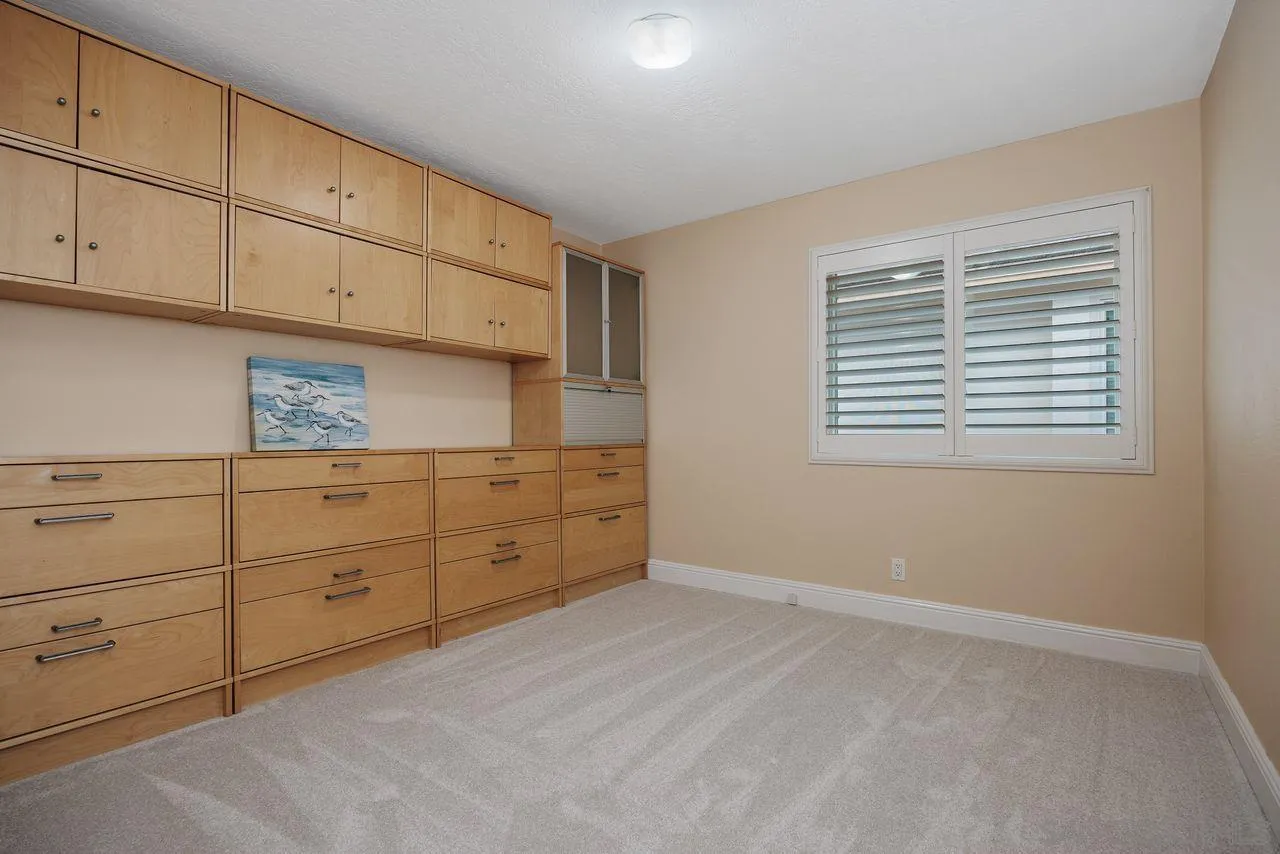 https://cdn.realtyfeed.com/cdn/127/250030771/2734088084c9699490babf8c035e2bae.webp