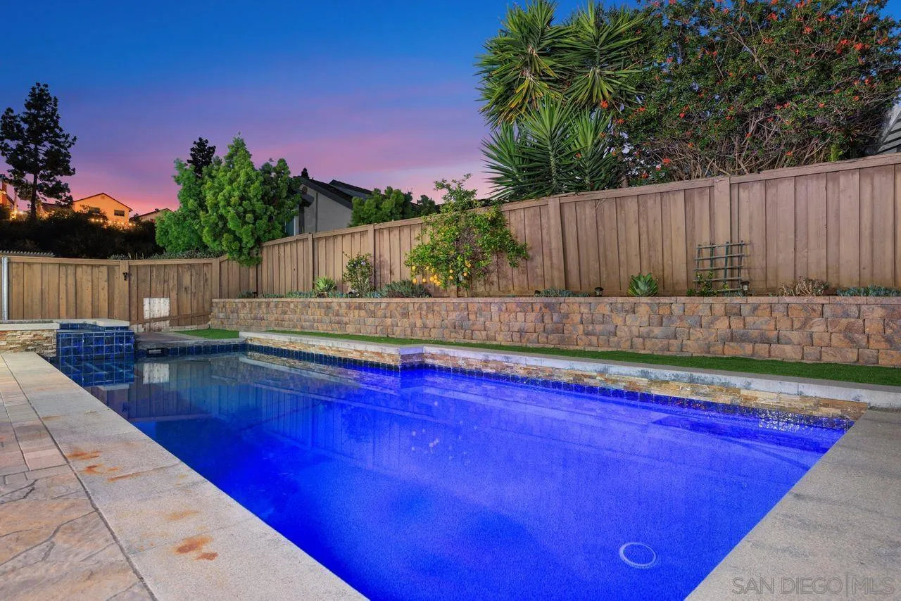 https://cdn.realtyfeed.com/cdn/127/250030771/754fa1405f3cdd0f936a473124189eef.webp