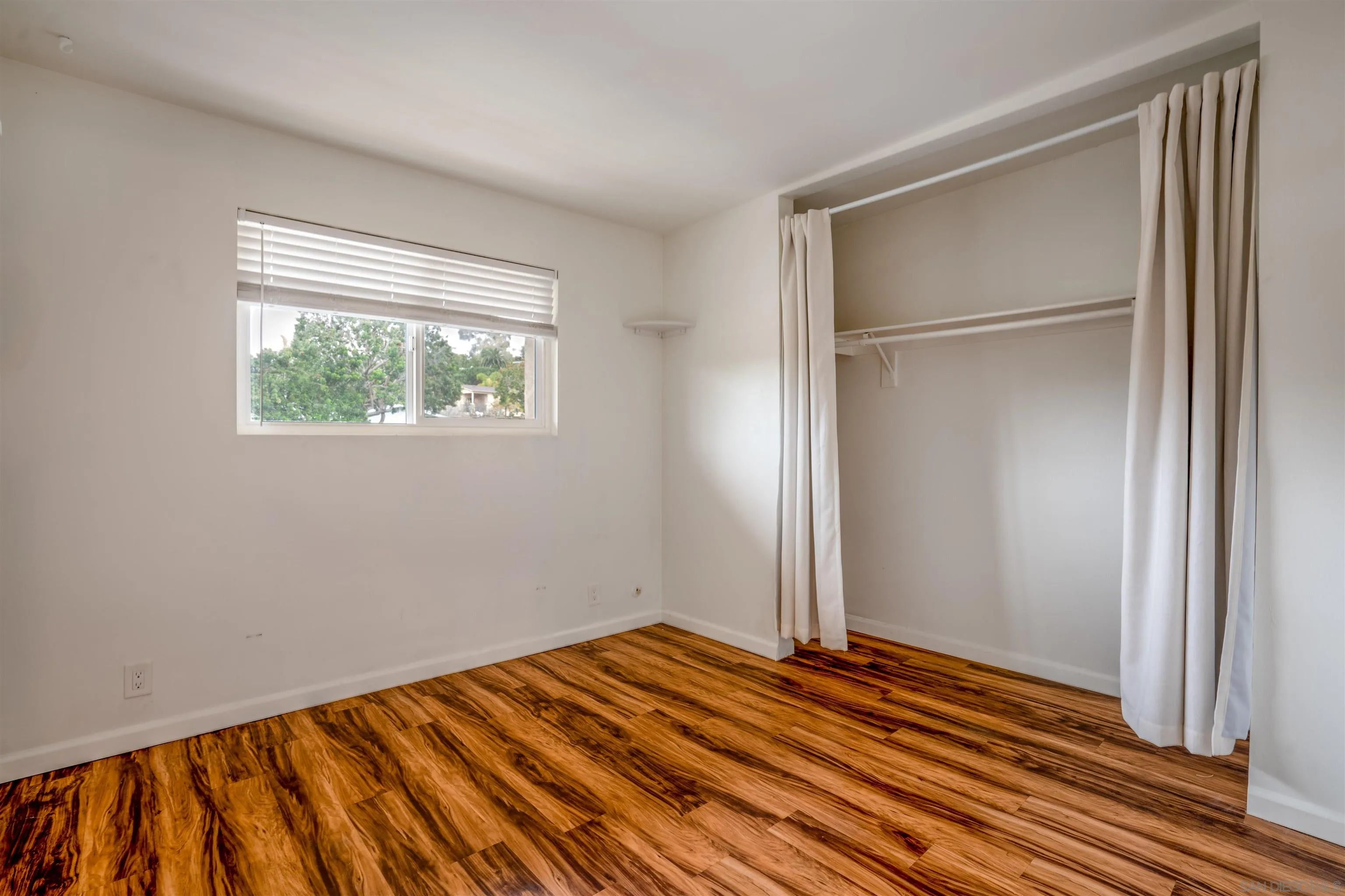 Photo #12: 250030778 Listing: Photo #12