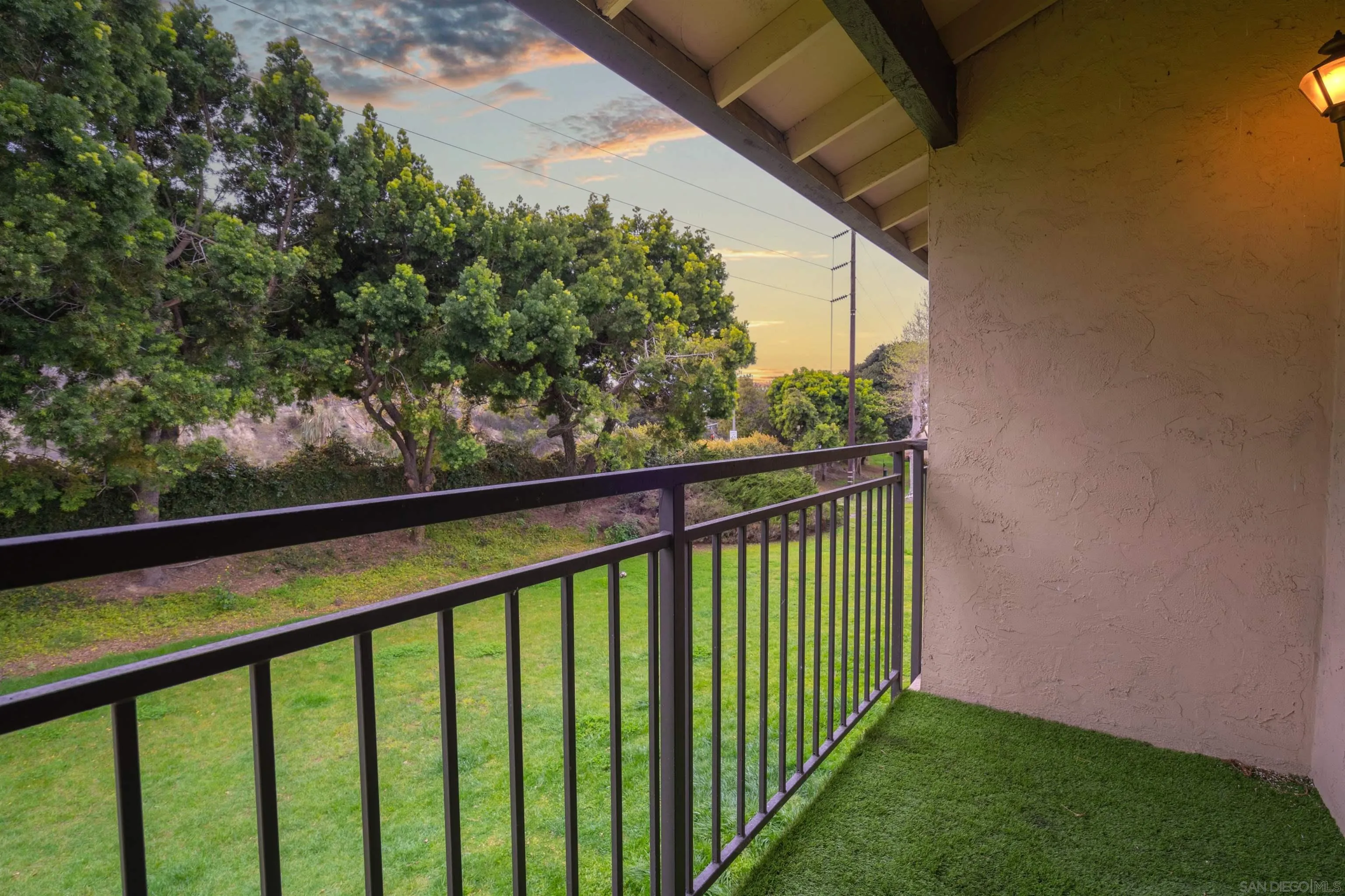 Photo #3: 250030778 Listing 