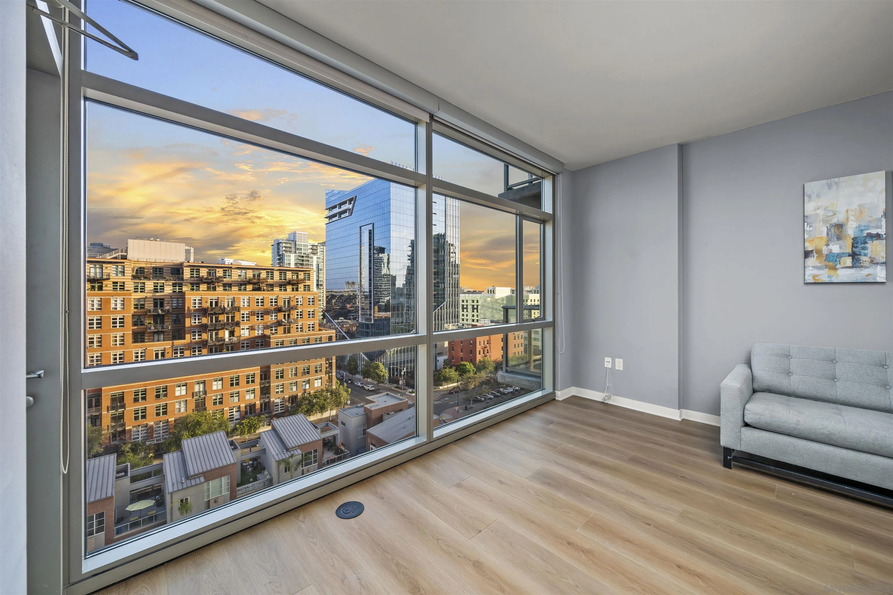 Photo #3: 250030784 Listing 