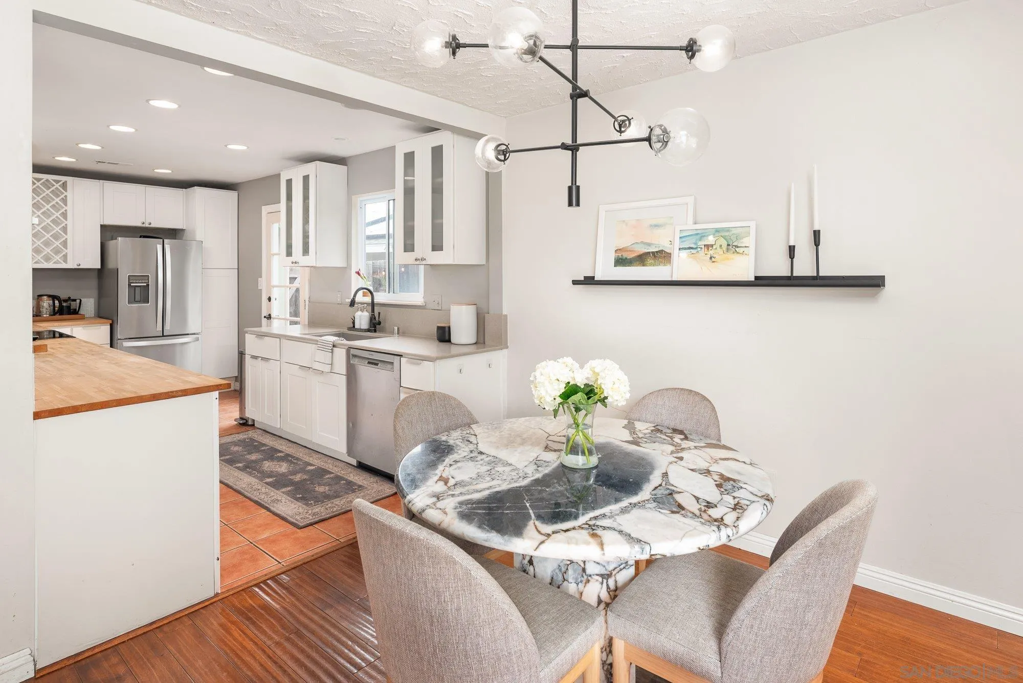 https://cdn.realtyfeed.com/cdn/127/250030786/ad13d80b57c68cd98e806639a963f8eb.webp