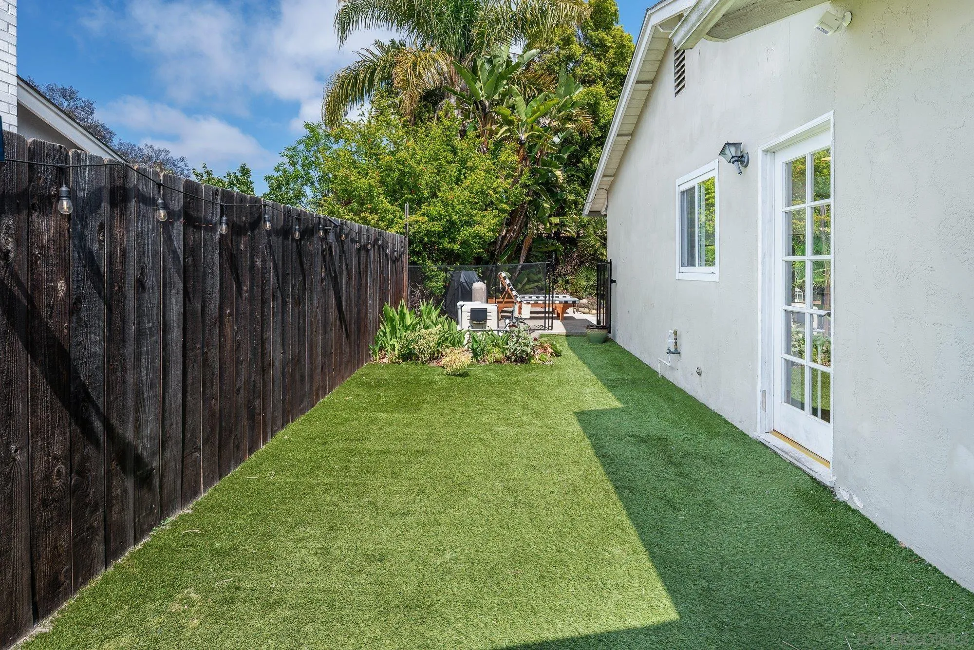 https://cdn.realtyfeed.com/cdn/127/250030786/f07e3efbaf8bb1d5b051d8ce8e460bf5.webp
