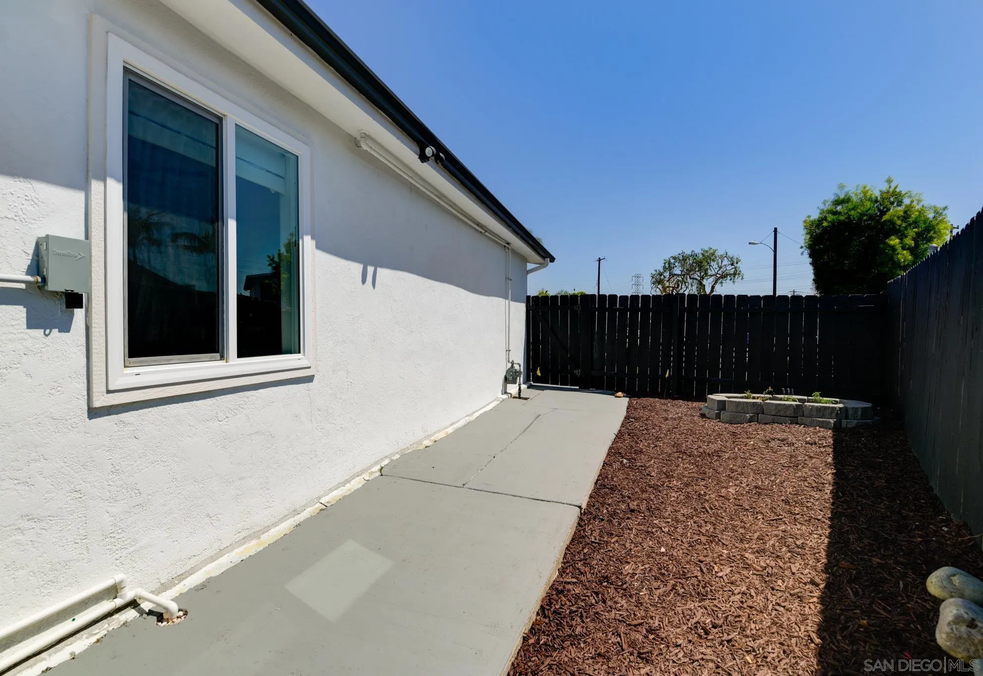 https://cdn.realtyfeed.com/cdn/127/250030797/2f0bd52f556d3ea18ceacf34c910d4e4.webp