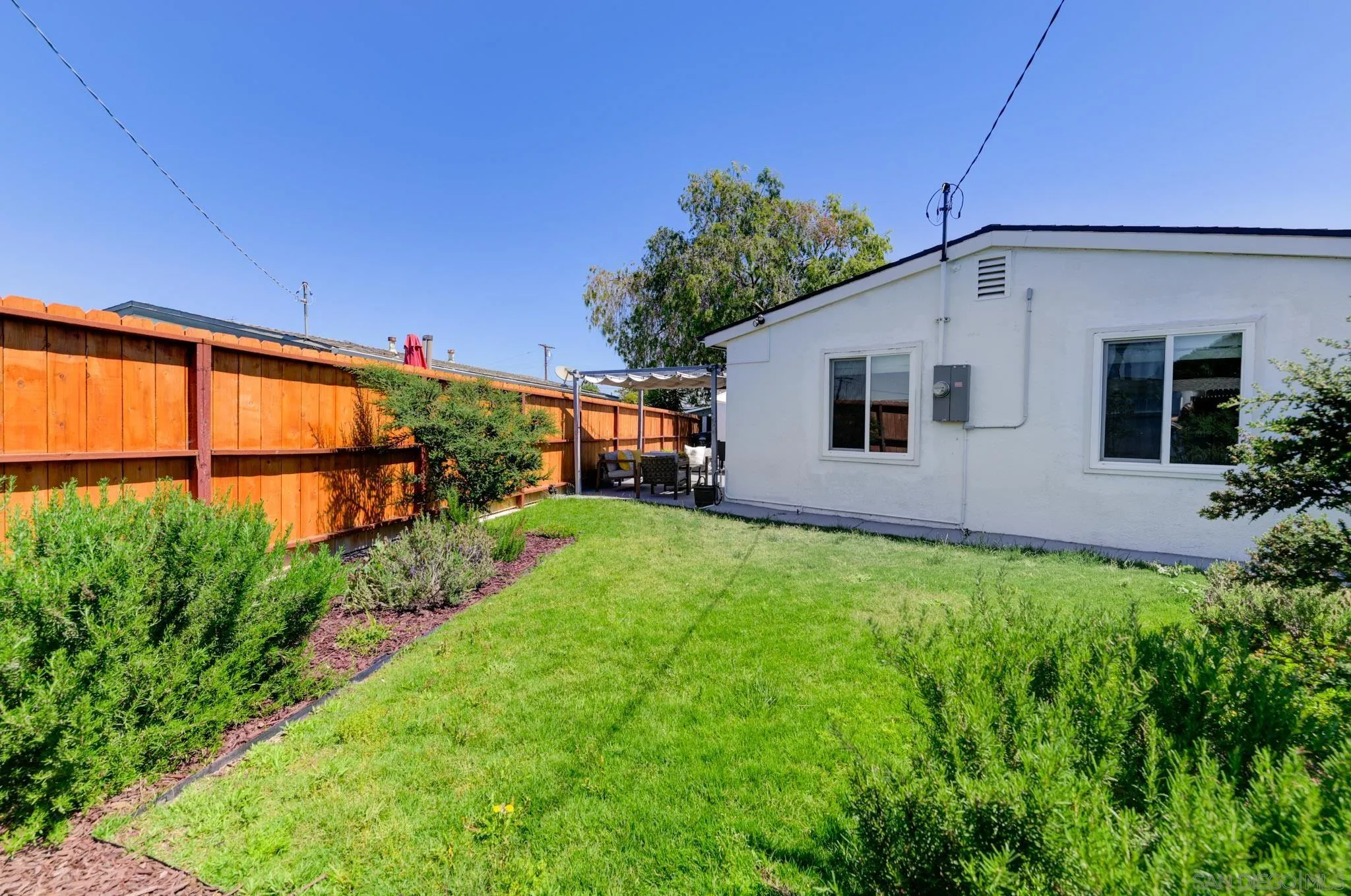 https://cdn.realtyfeed.com/cdn/127/250030797/965aae685d707e44b2e3b57132f210a4.webp