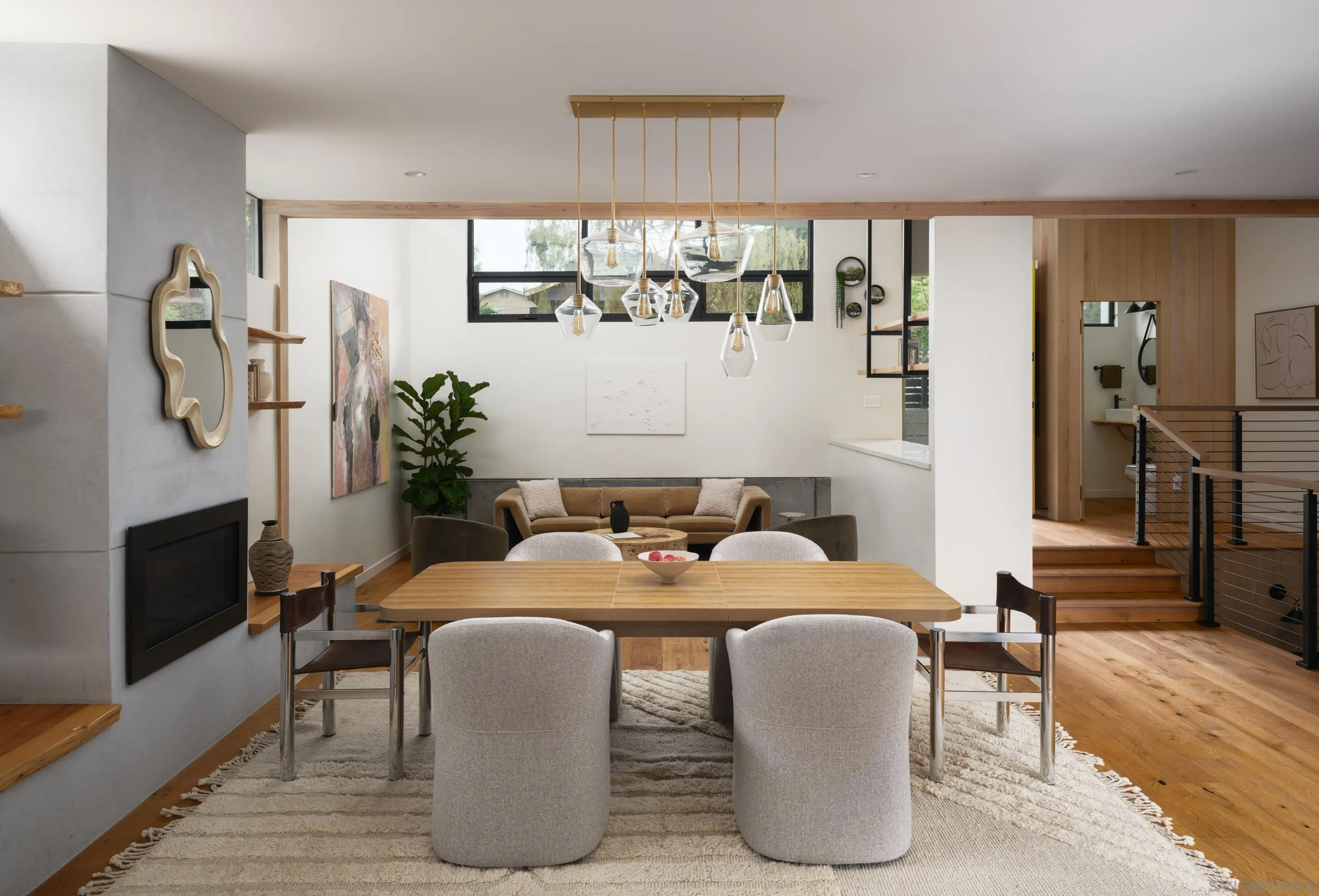 https://cdn.realtyfeed.com/cdn/127/250030811/66e43fba339660c108880d7f8c4a99e8.webp