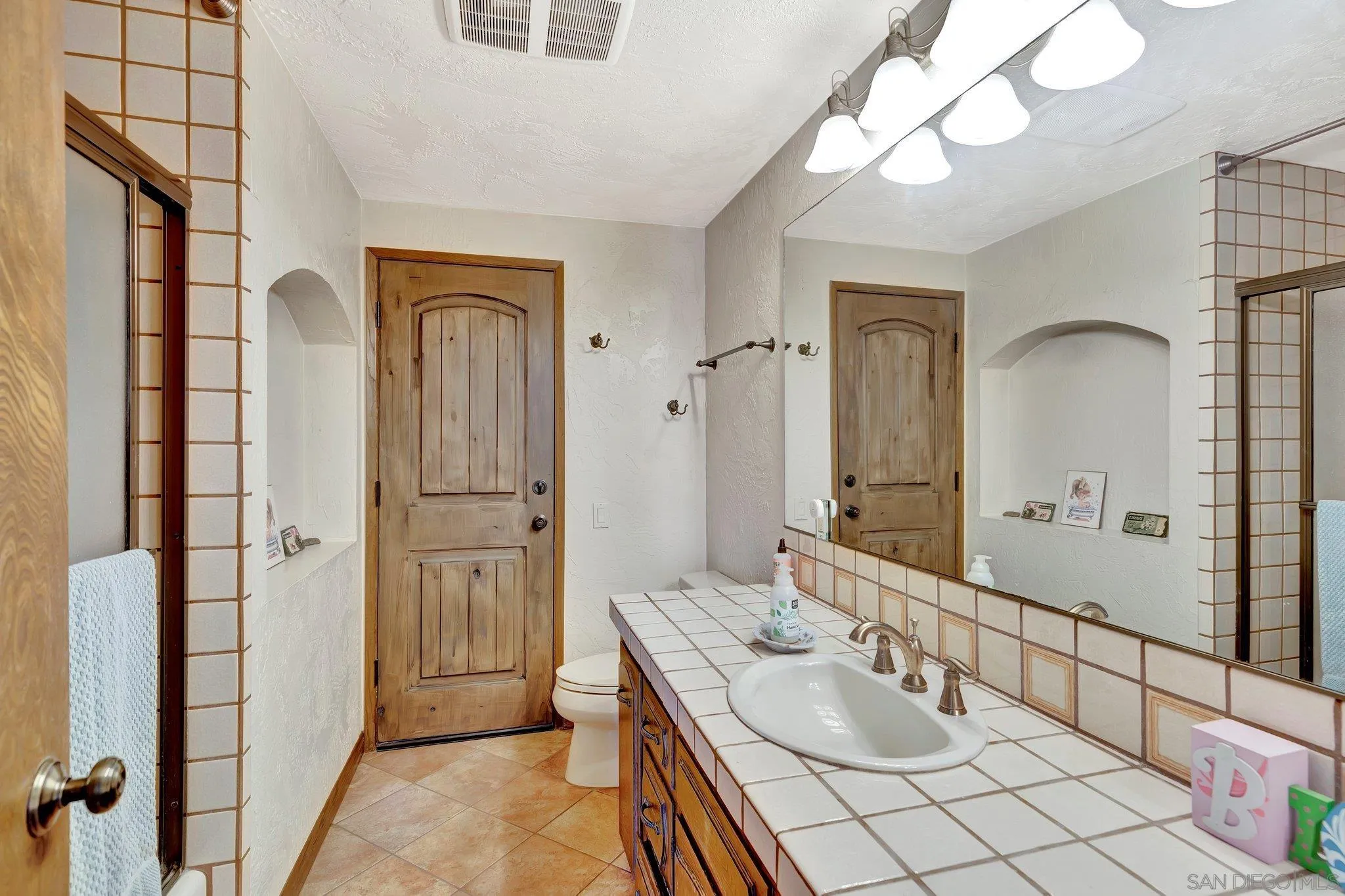 https://cdn.realtyfeed.com/cdn/127/250030818/522c86d83c43273ada5cf5ff44462944.webp
