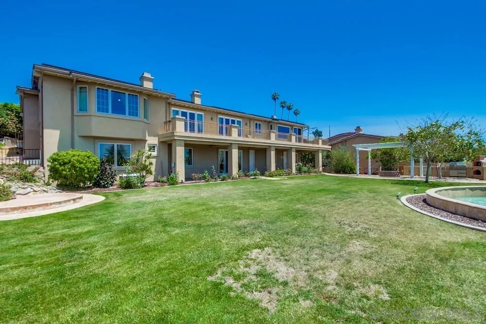 https://cdn.realtyfeed.com/cdn/127/250030832/55bb7201d70754d8593748e3d0e870ab.webp