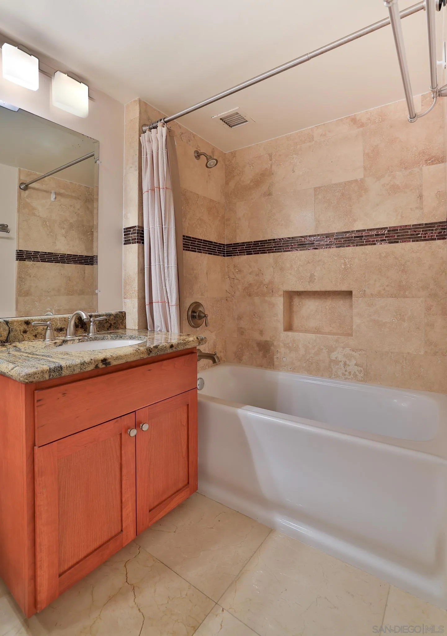 Photo #26: 250030838 Listing: Photo #26