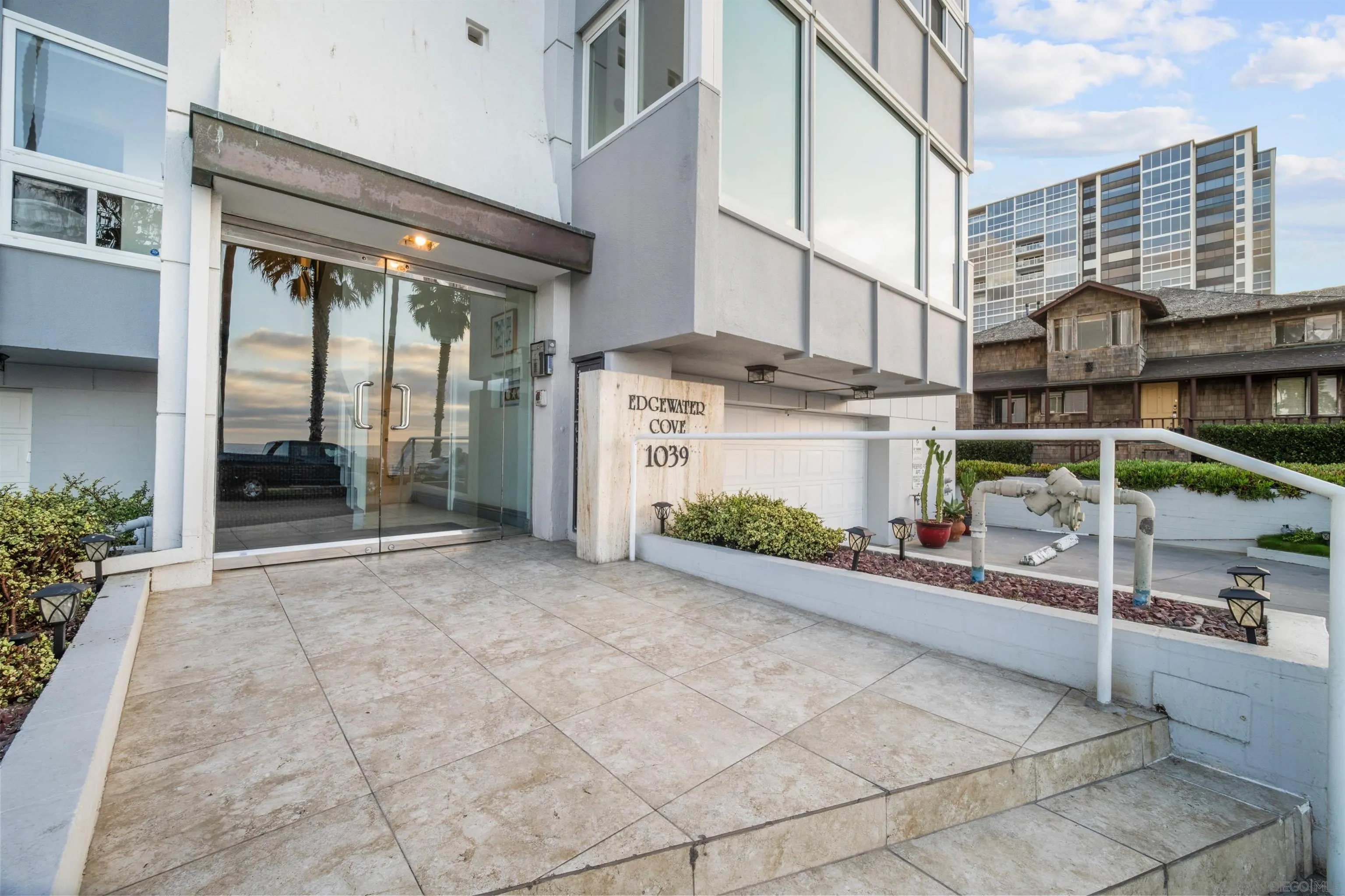 Photo #5: 250030840 Listing 