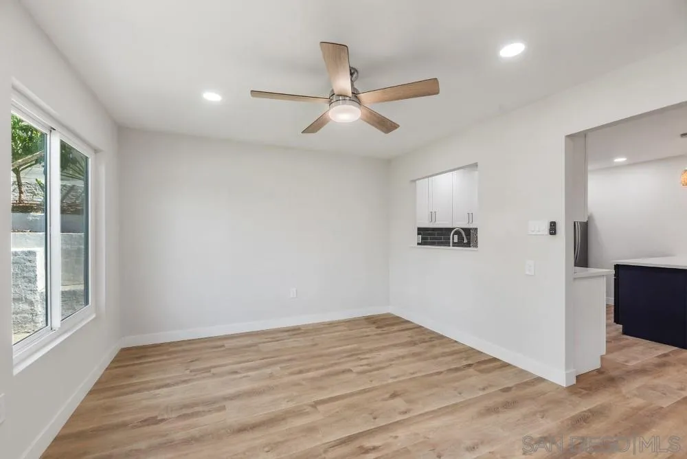 https://cdn.realtyfeed.com/cdn/127/250030847/142fa4275dc1fad70965927127e6aaf7.webp