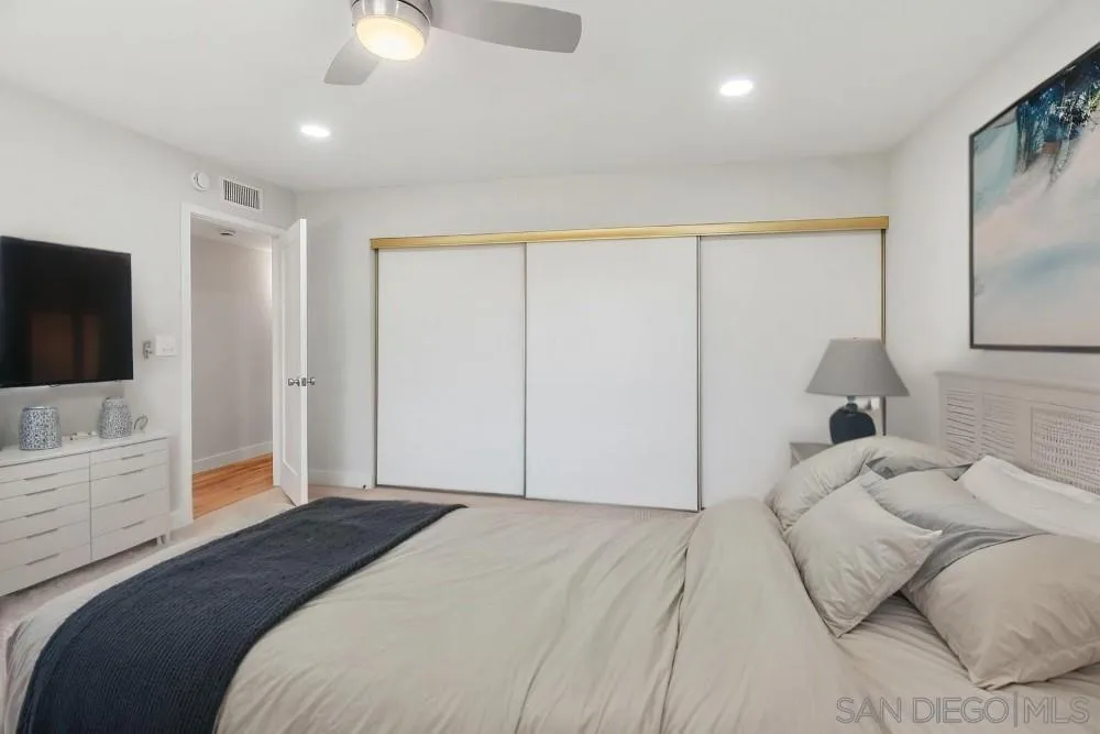 https://cdn.realtyfeed.com/cdn/127/250030847/4b43ed7688bbc5fe963a8b7887c9492b.webp