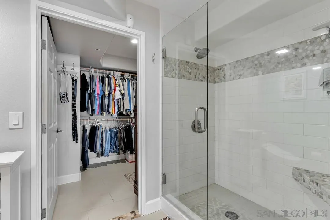 https://cdn.realtyfeed.com/cdn/127/250030852/0dc1010de6a1615ce8b0aa6cbeeb6f73.webp