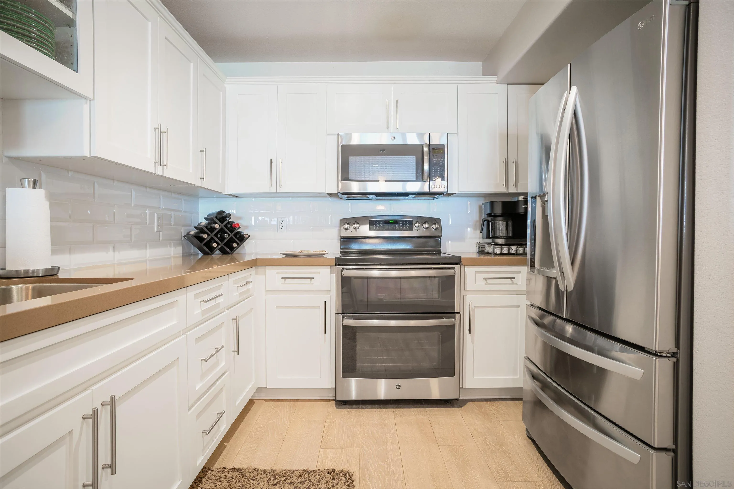 Photo #6: 250030852 Listing 