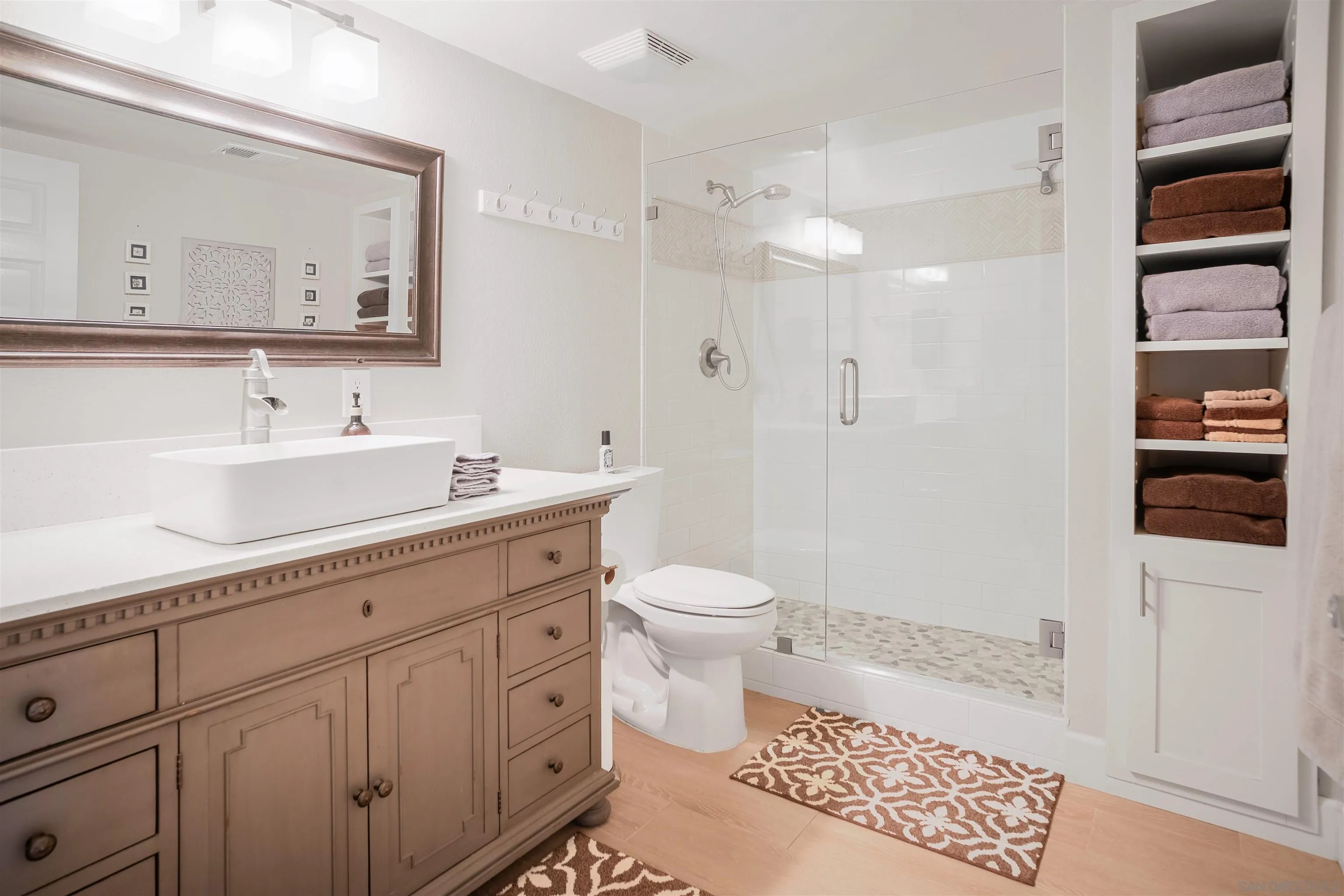 Photo #10: 250030852 Listing: Photo #10