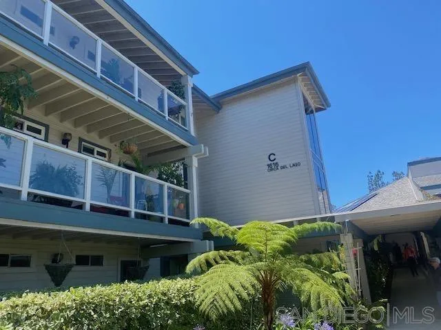 More Details about MLS # 250030855 : 1616 CIRCA DEL LAGO UNIT C212