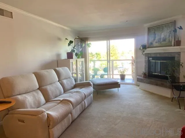Photo #2: 250030855 Listing 