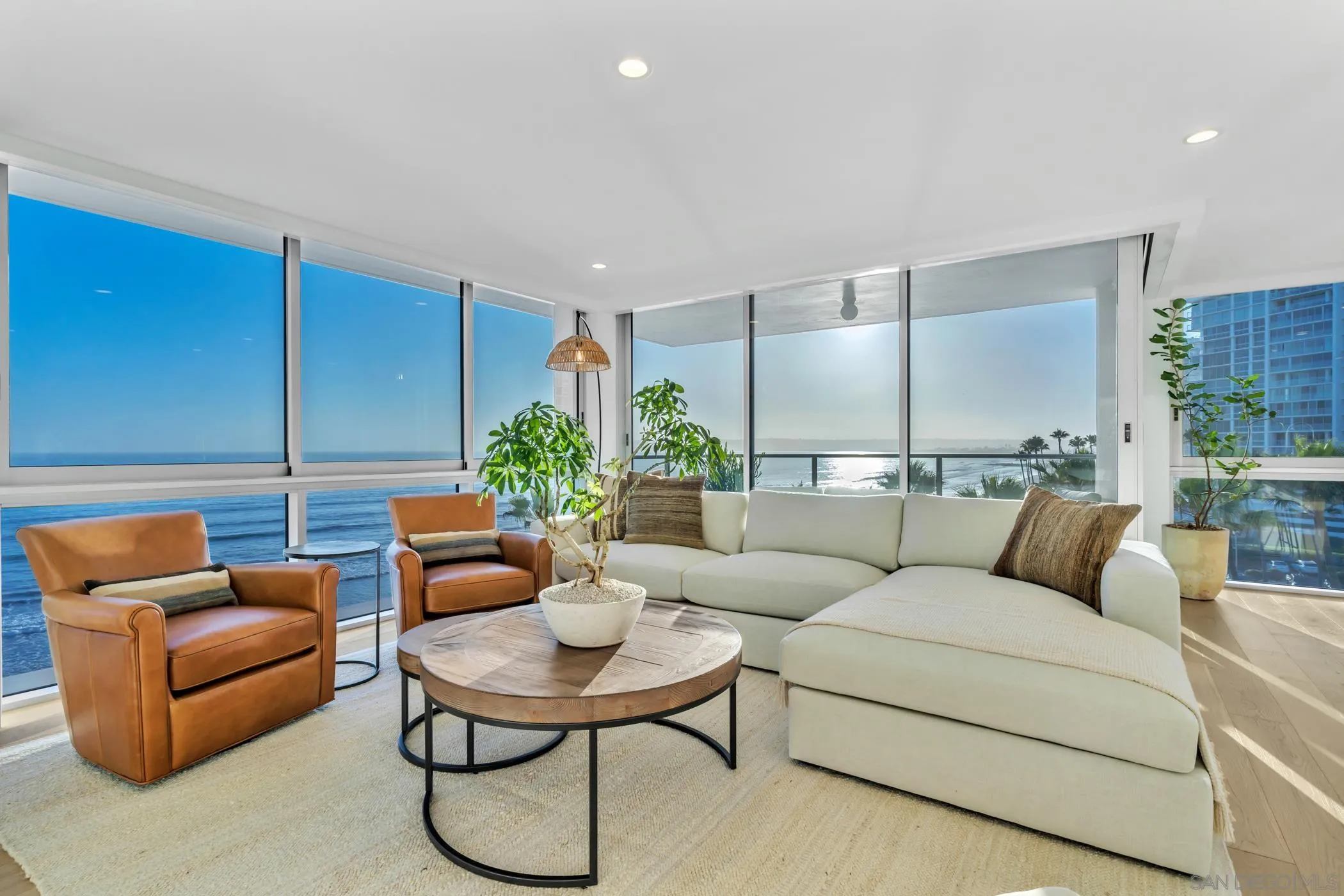 Photo #2: 250030872 Listing 